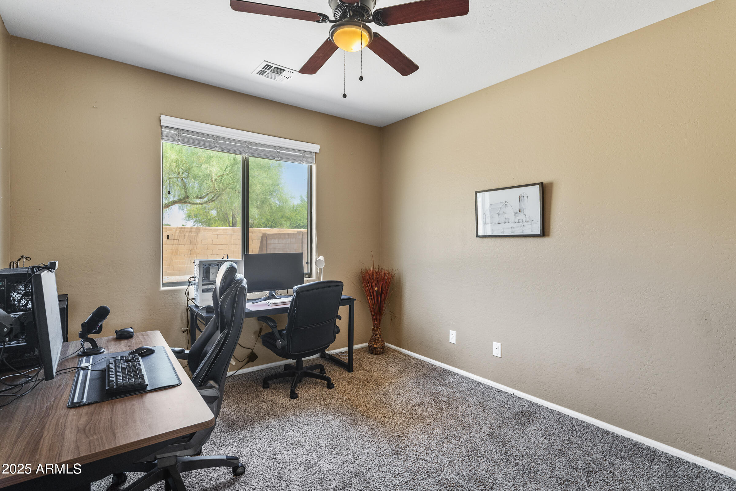 780 W HOLSTEIN Trail