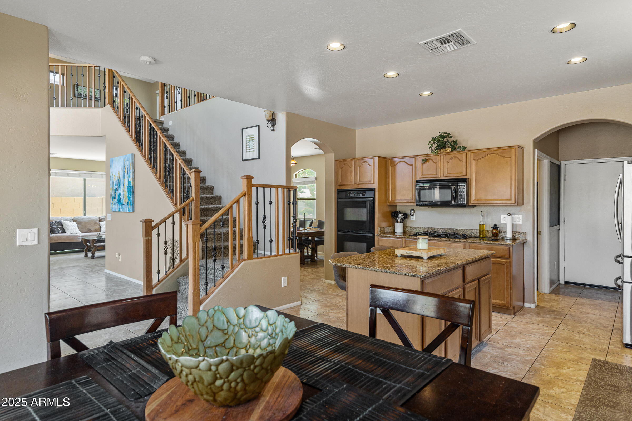 780 W HOLSTEIN Trail