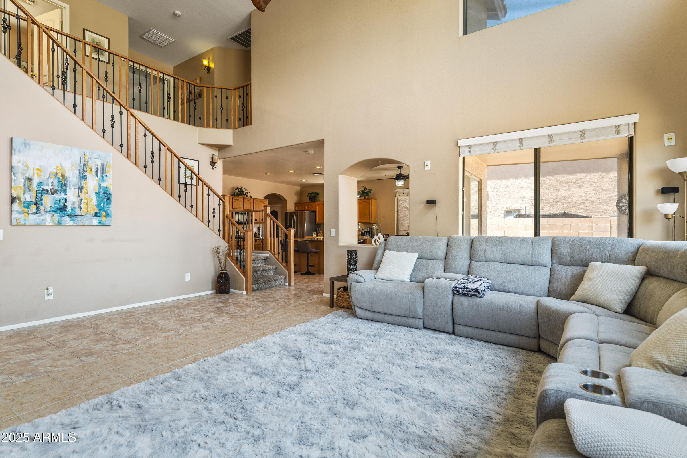 780 W HOLSTEIN Trail