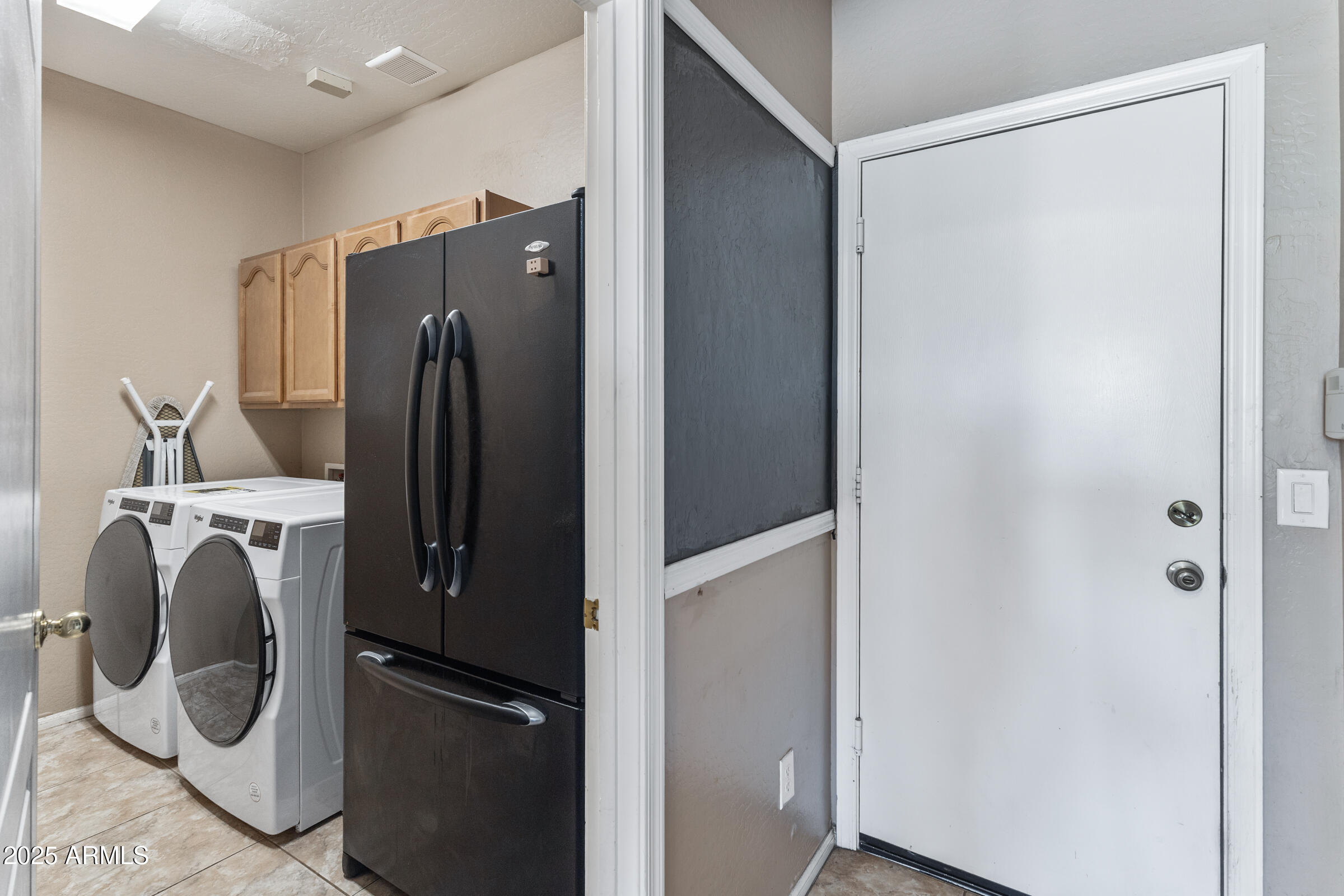 780 W HOLSTEIN Trail