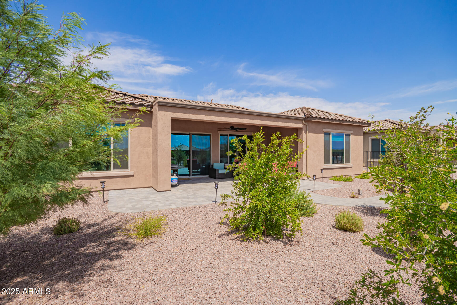 4537 N PRESIDENTIAL Drive