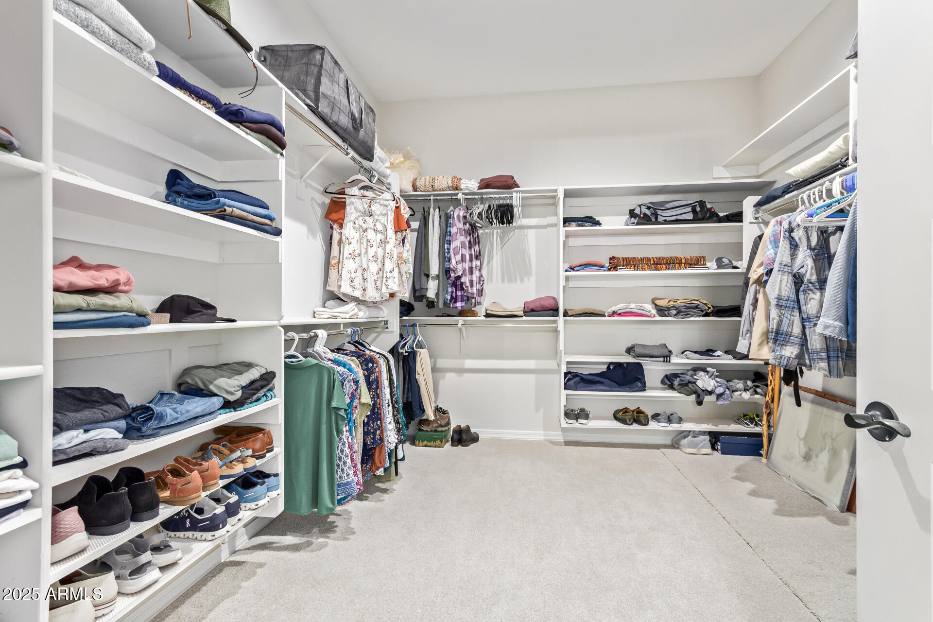 4537 N PRESIDENTIAL Drive