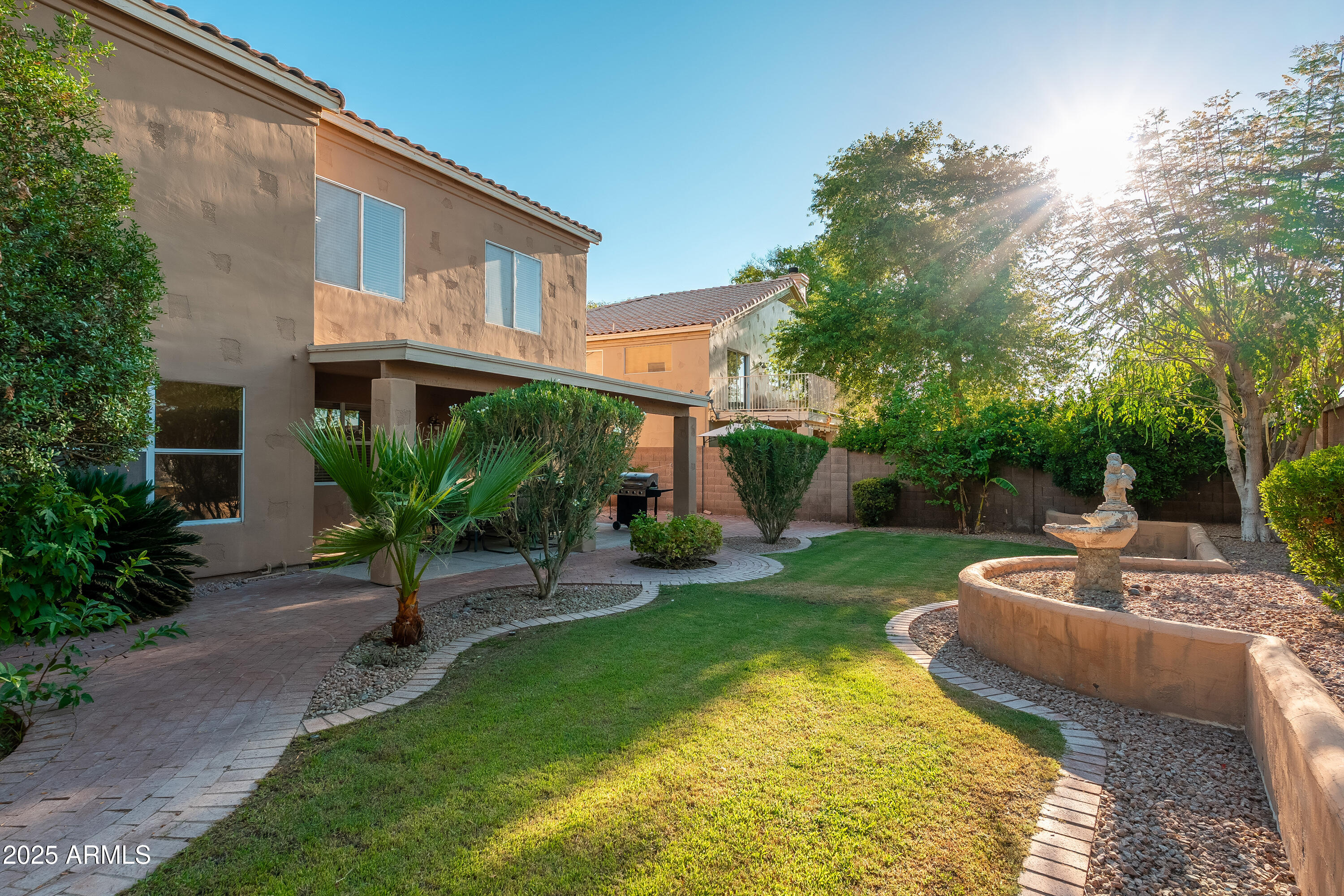 1770 W MULBERRY Drive