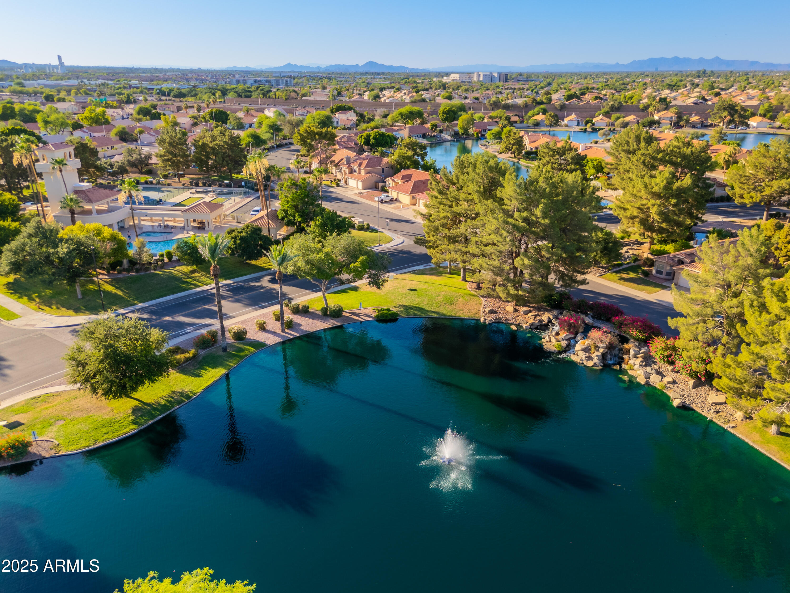 1770 W MULBERRY Drive