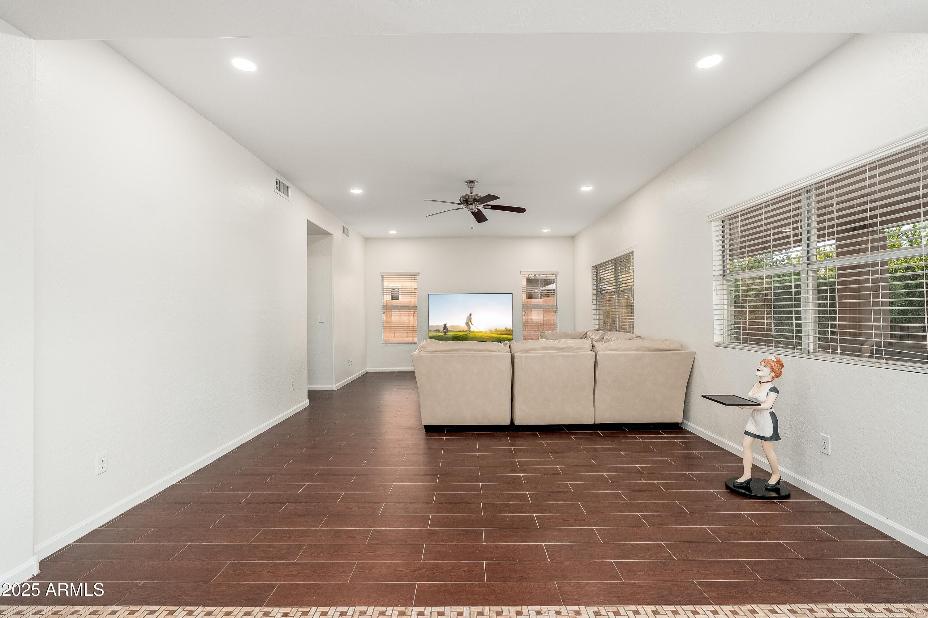 1770 W MULBERRY Drive