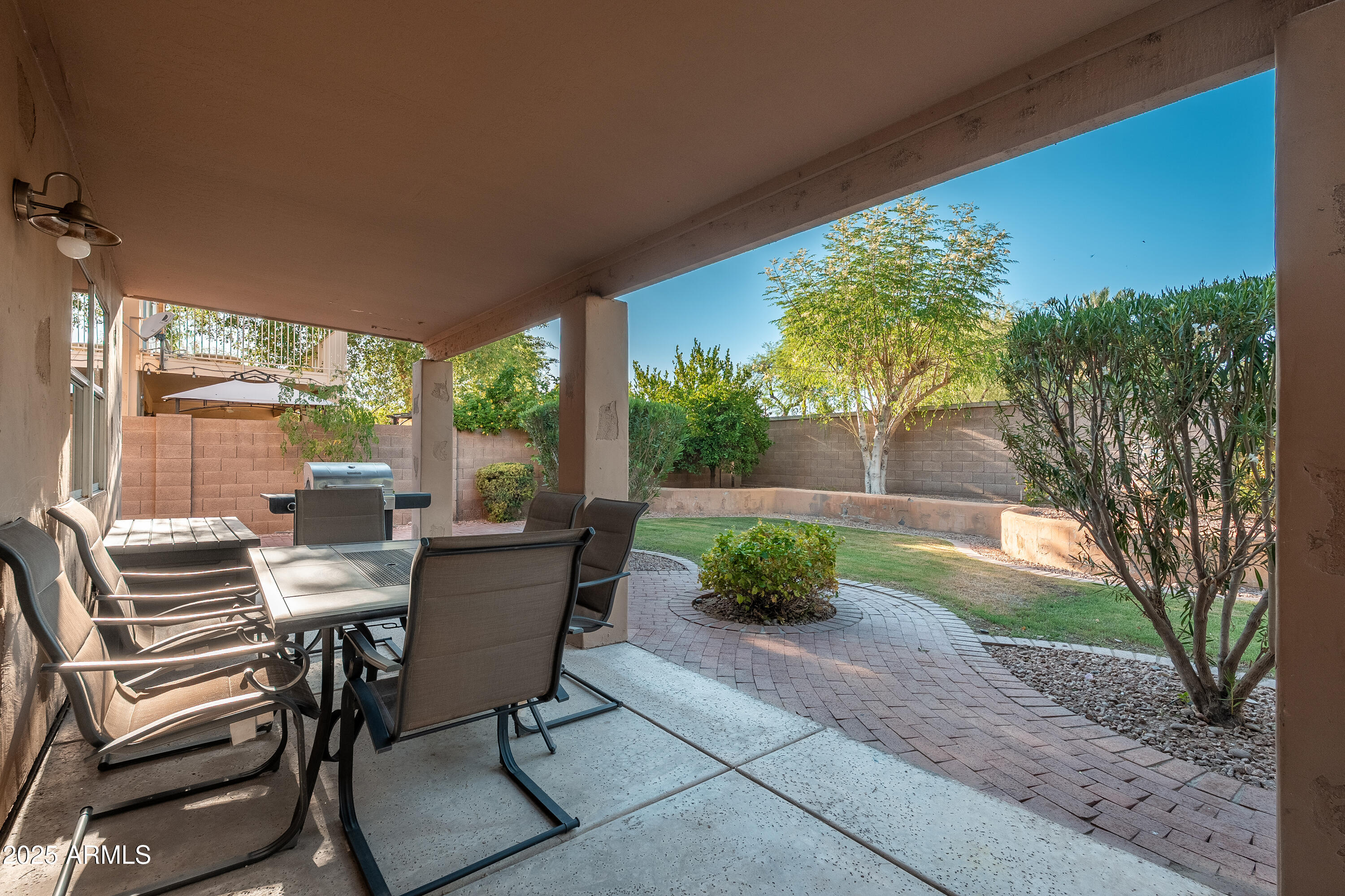 1770 W MULBERRY Drive