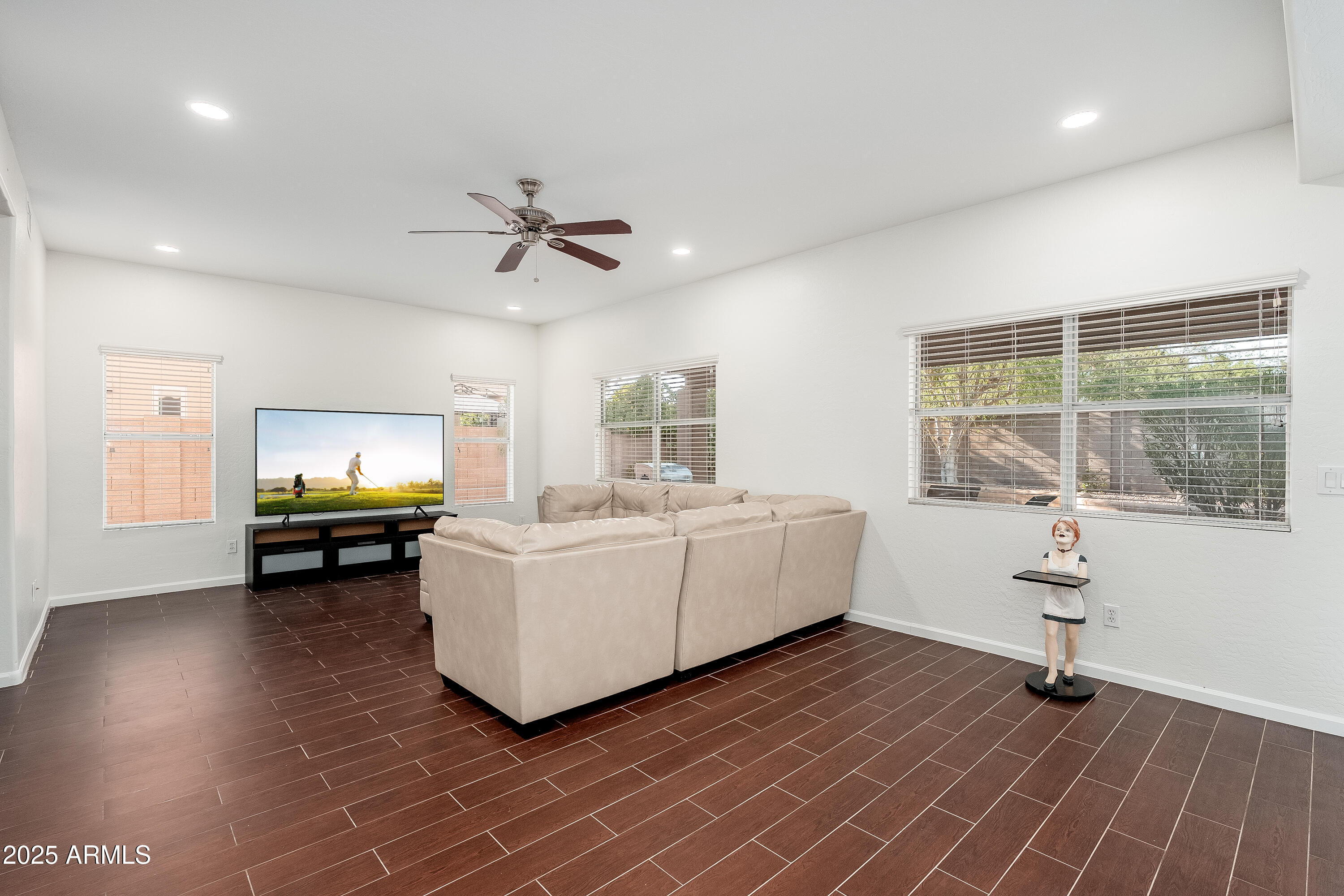 1770 W MULBERRY Drive