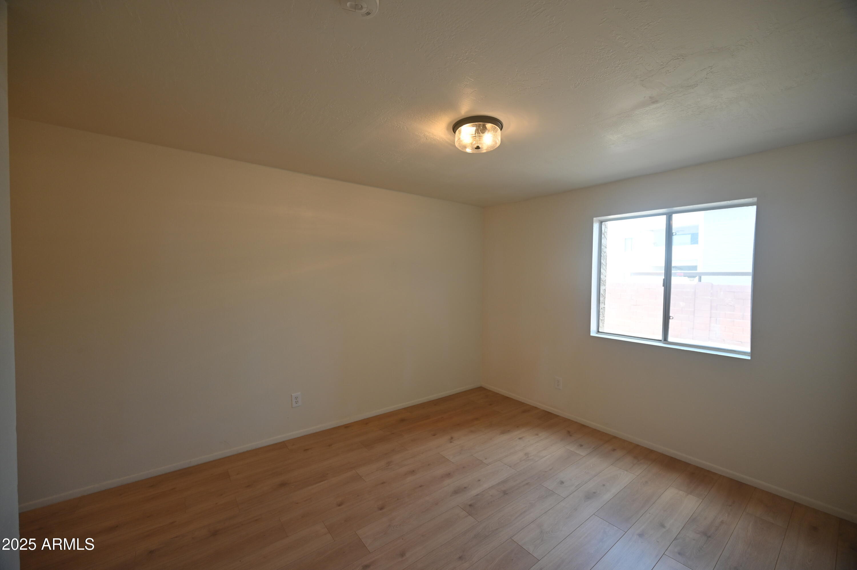 16602 N 25TH Street, 110