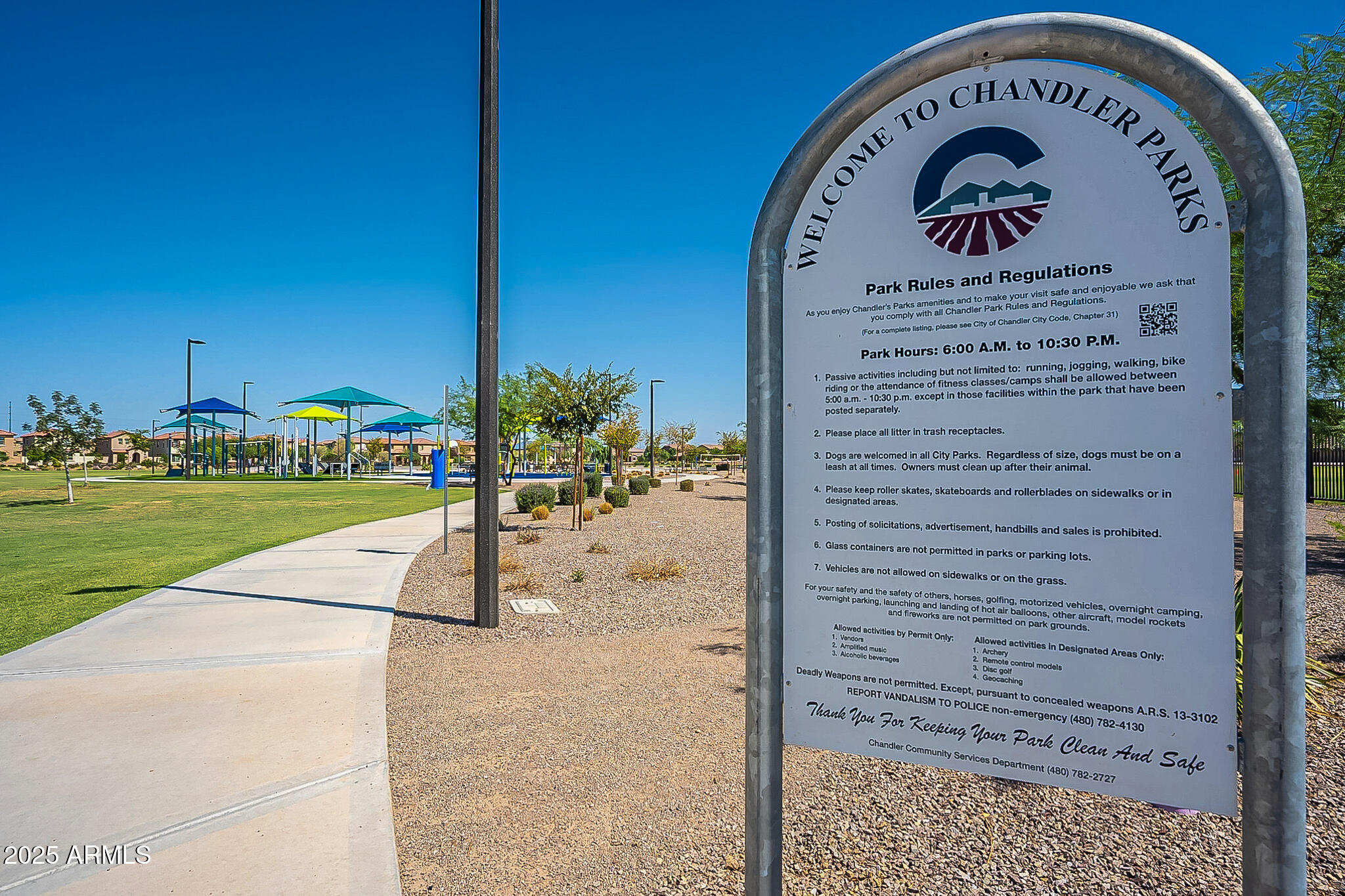 883 E BUCKINGHAM Avenue