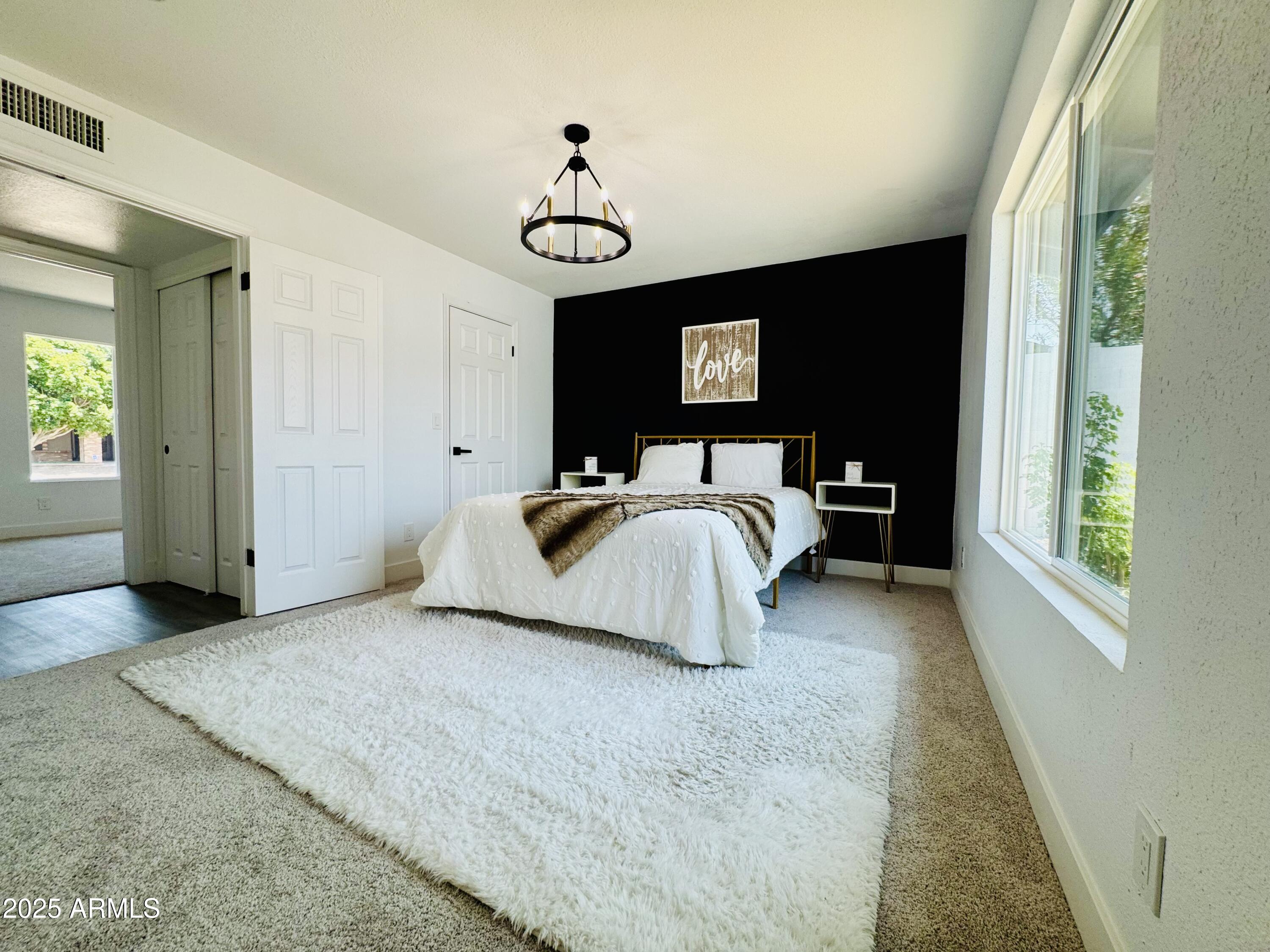 2247 W HIGHLAND Street