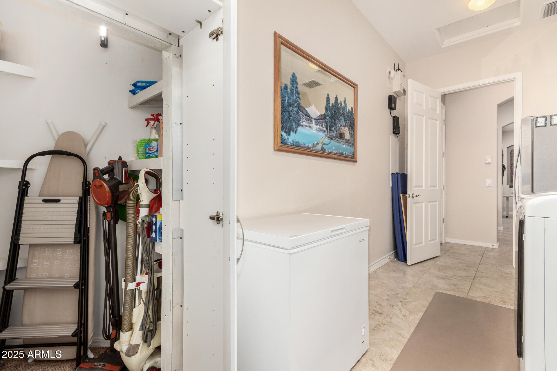 7075 W NOBLE PRAIRIE Way