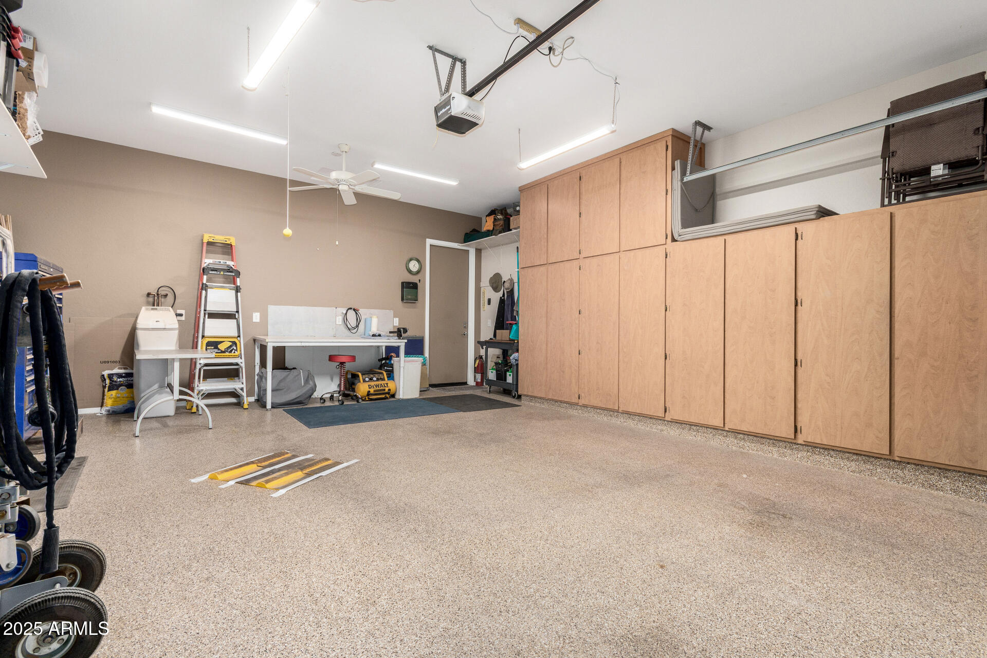 7075 W NOBLE PRAIRIE Way