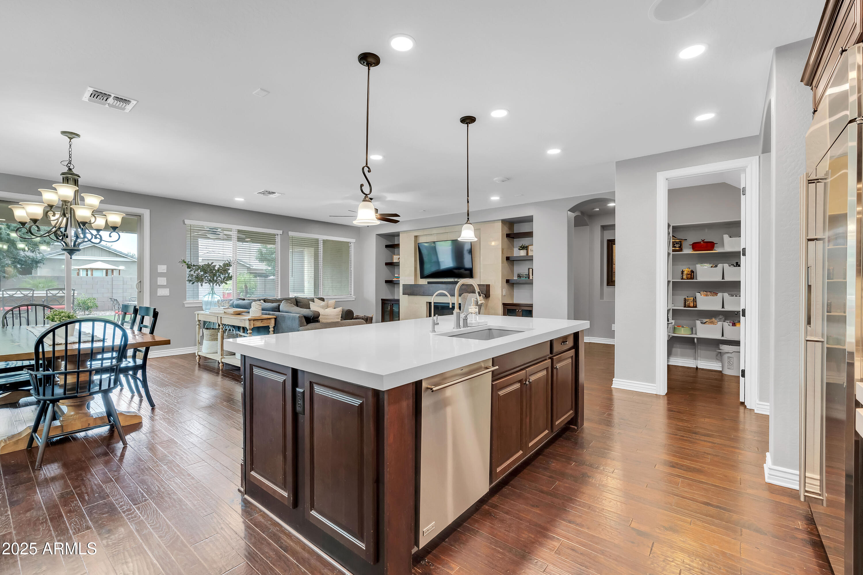 20575 E MOCKINGBIRD Drive