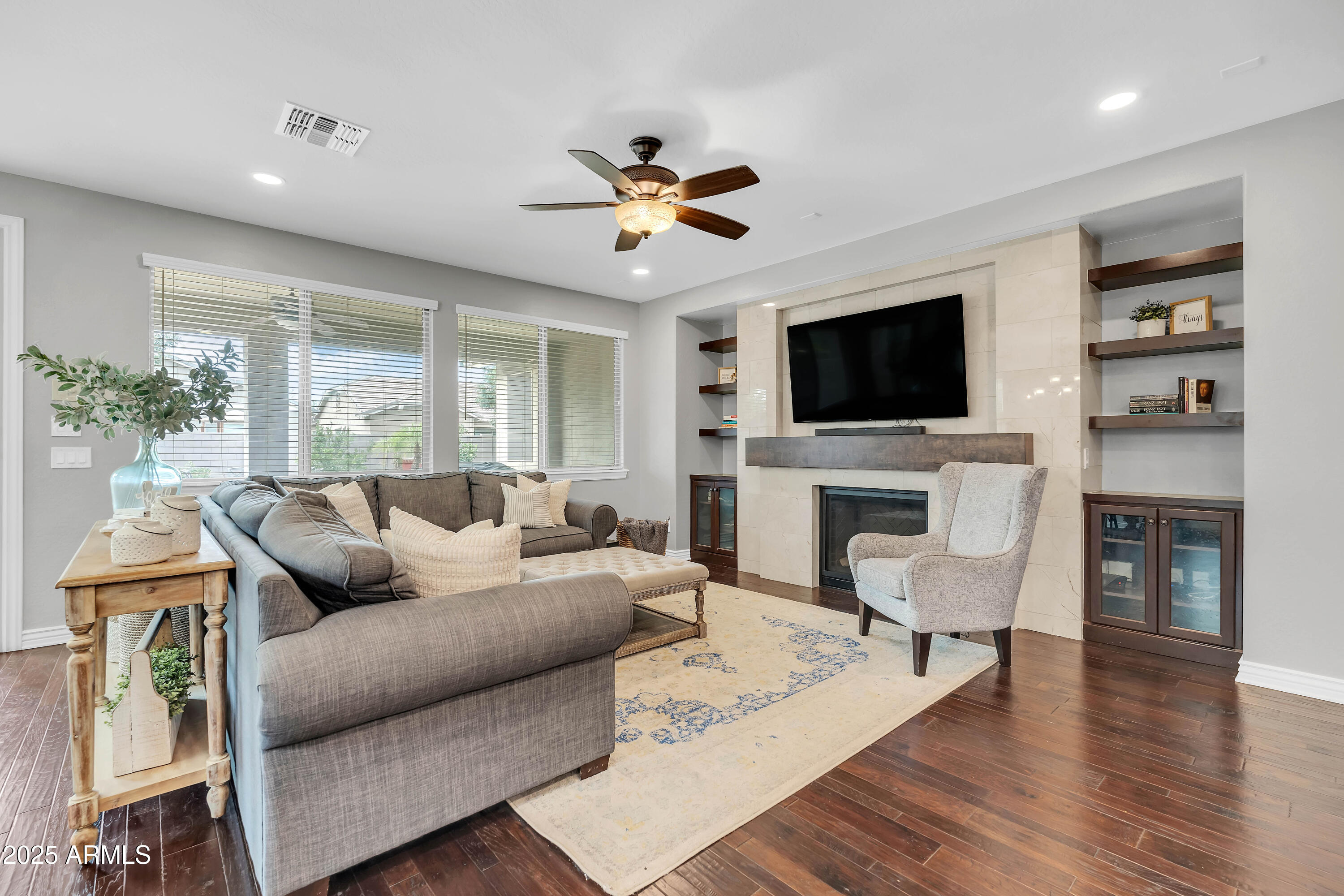 20575 E MOCKINGBIRD Drive