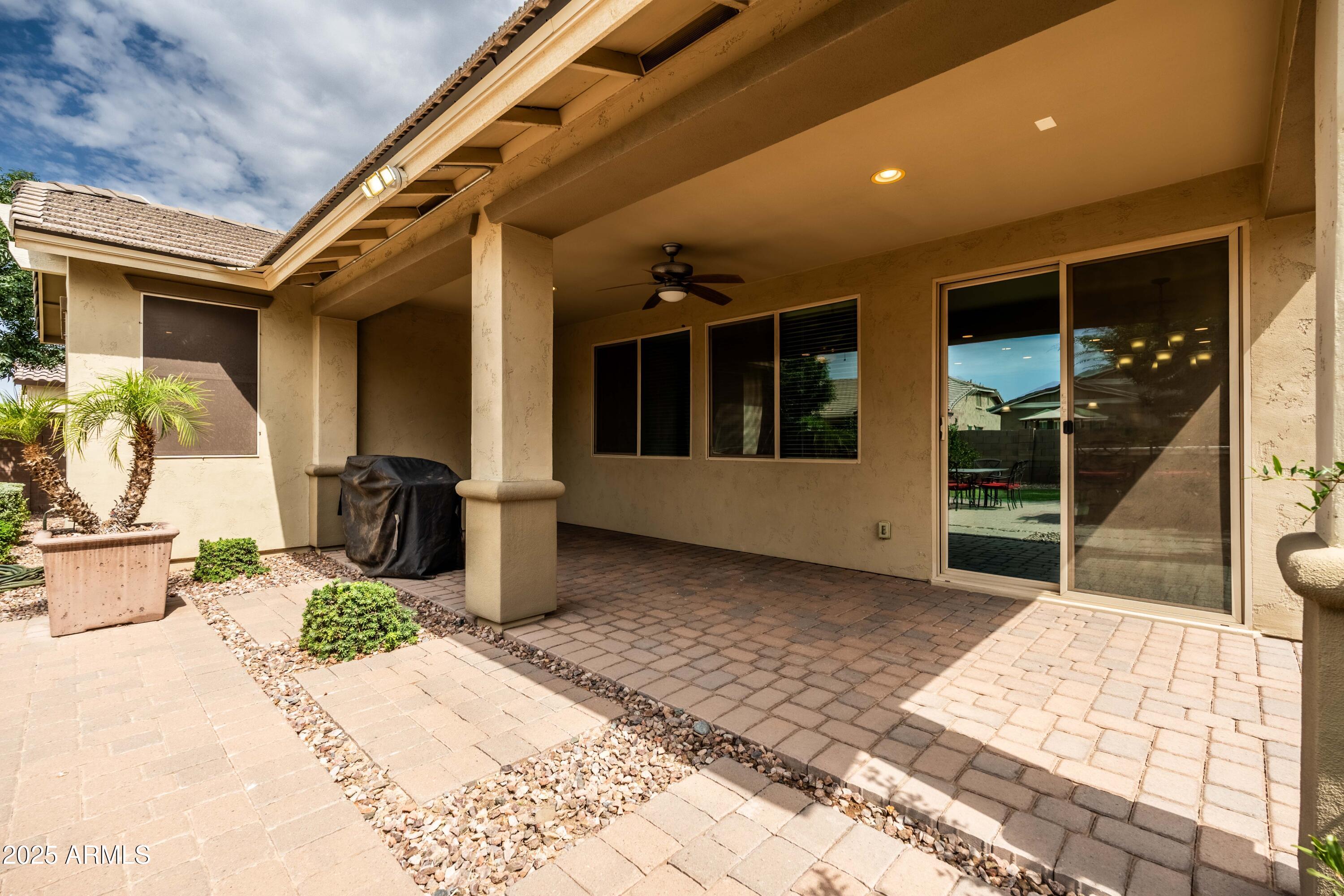 20575 E MOCKINGBIRD Drive