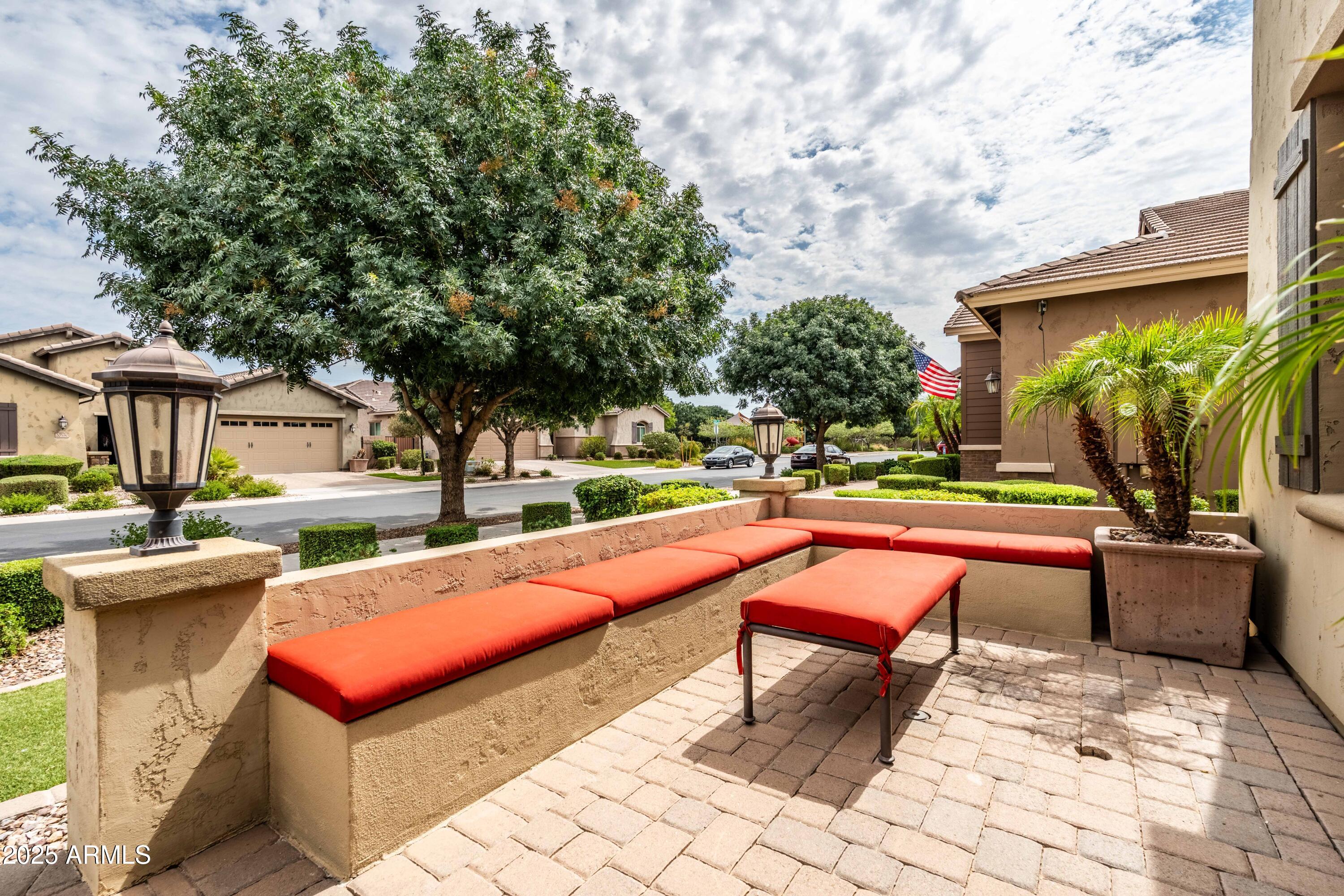 20575 E MOCKINGBIRD Drive