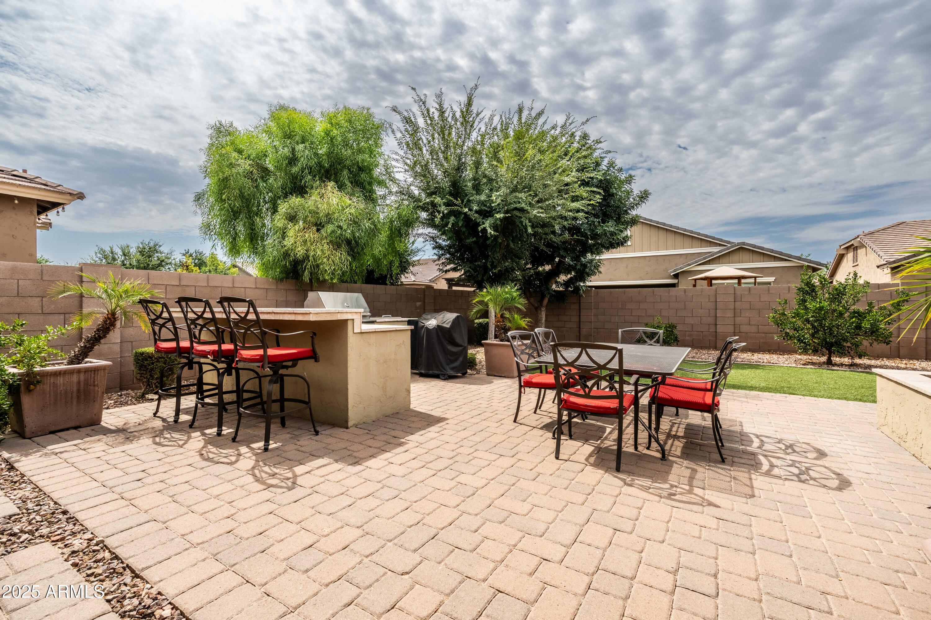 20575 E MOCKINGBIRD Drive