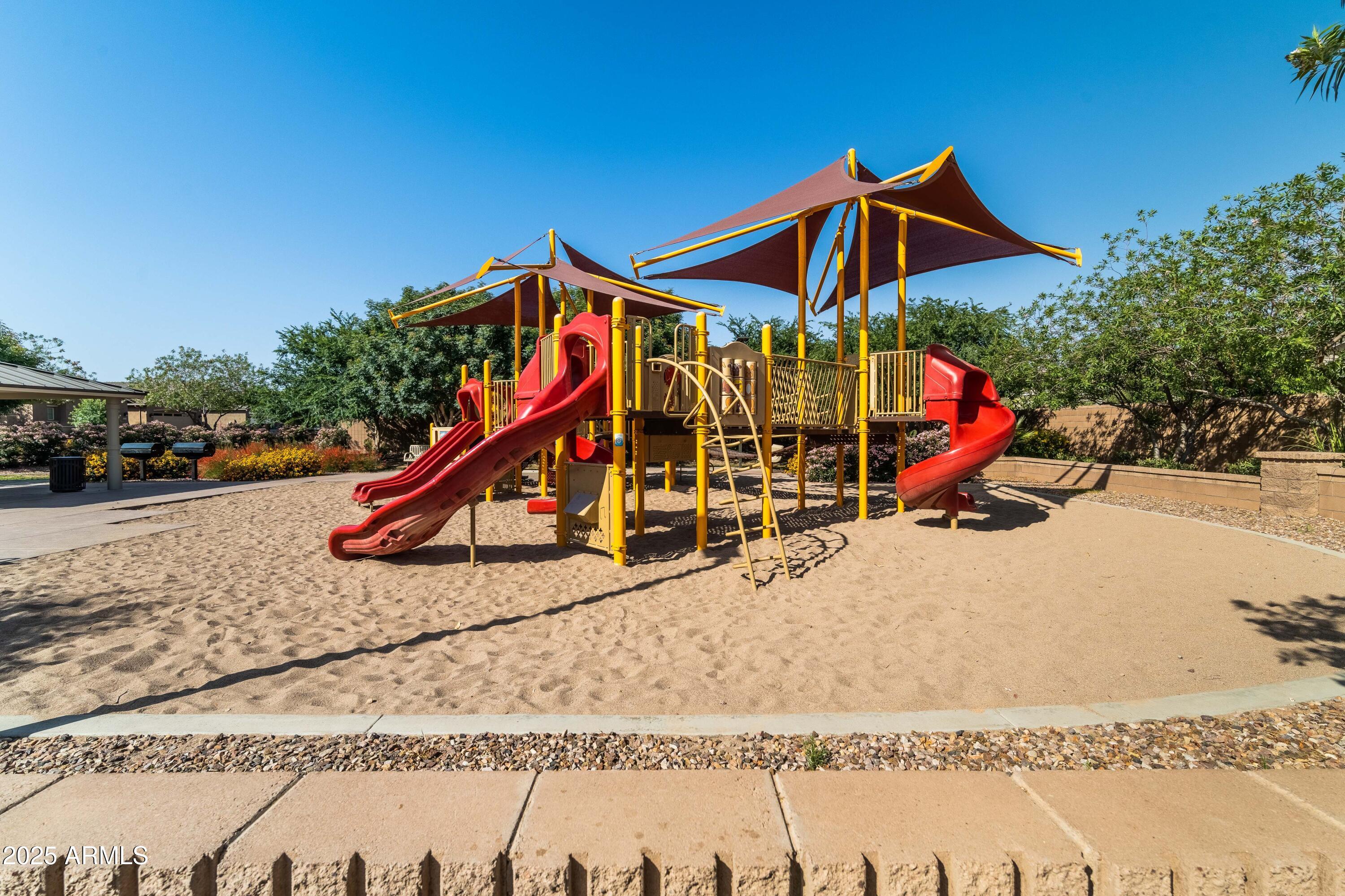 20575 E MOCKINGBIRD Drive