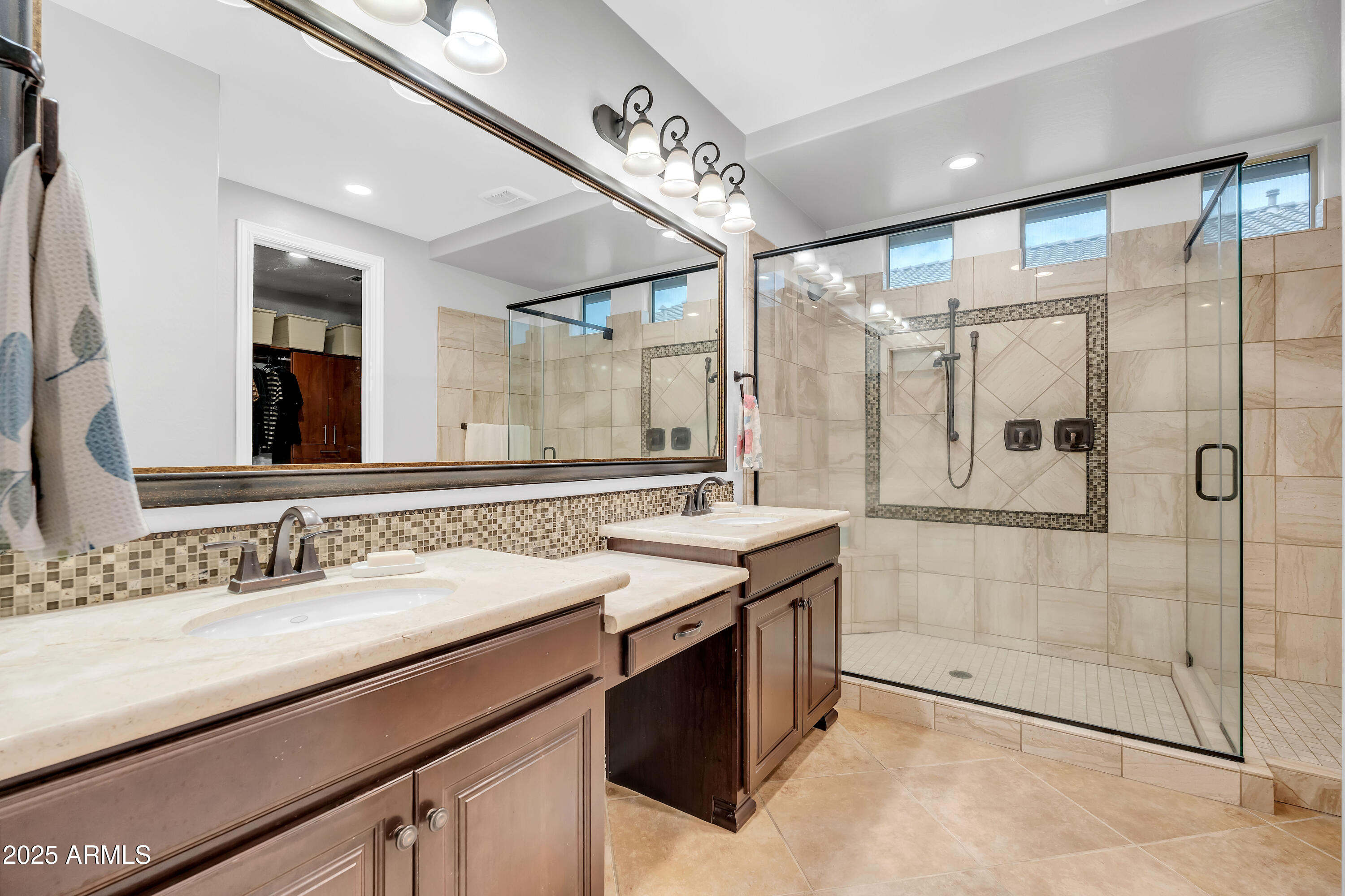 20575 E MOCKINGBIRD Drive