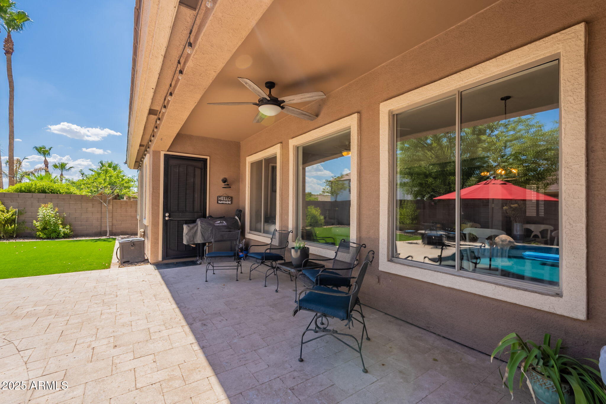 3141 E JUANITA Avenue