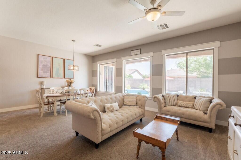 3141 E JUANITA Avenue
