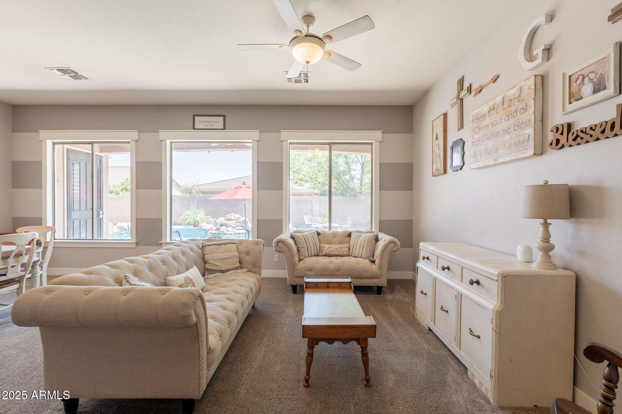3141 E JUANITA Avenue