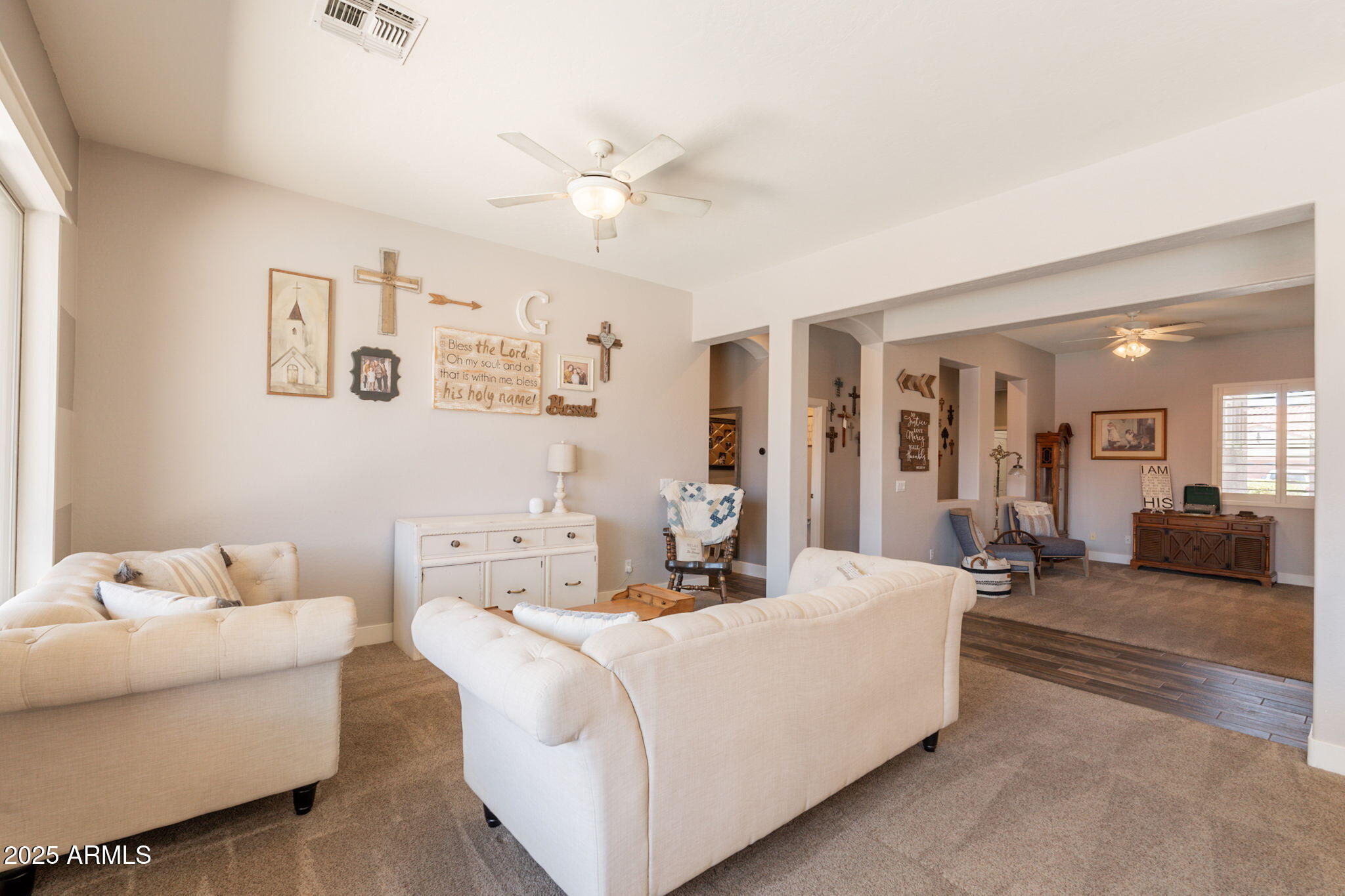 3141 E JUANITA Avenue