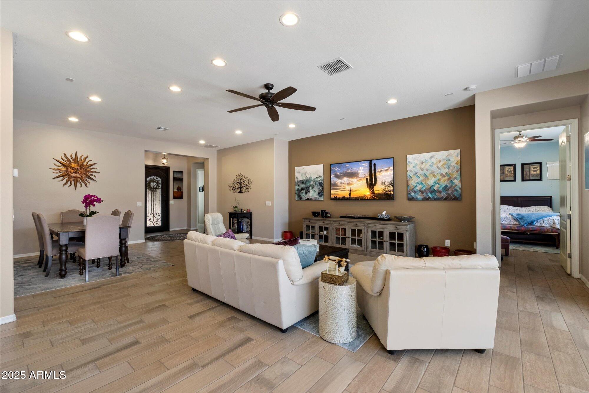 1495 W REDONDO Drive