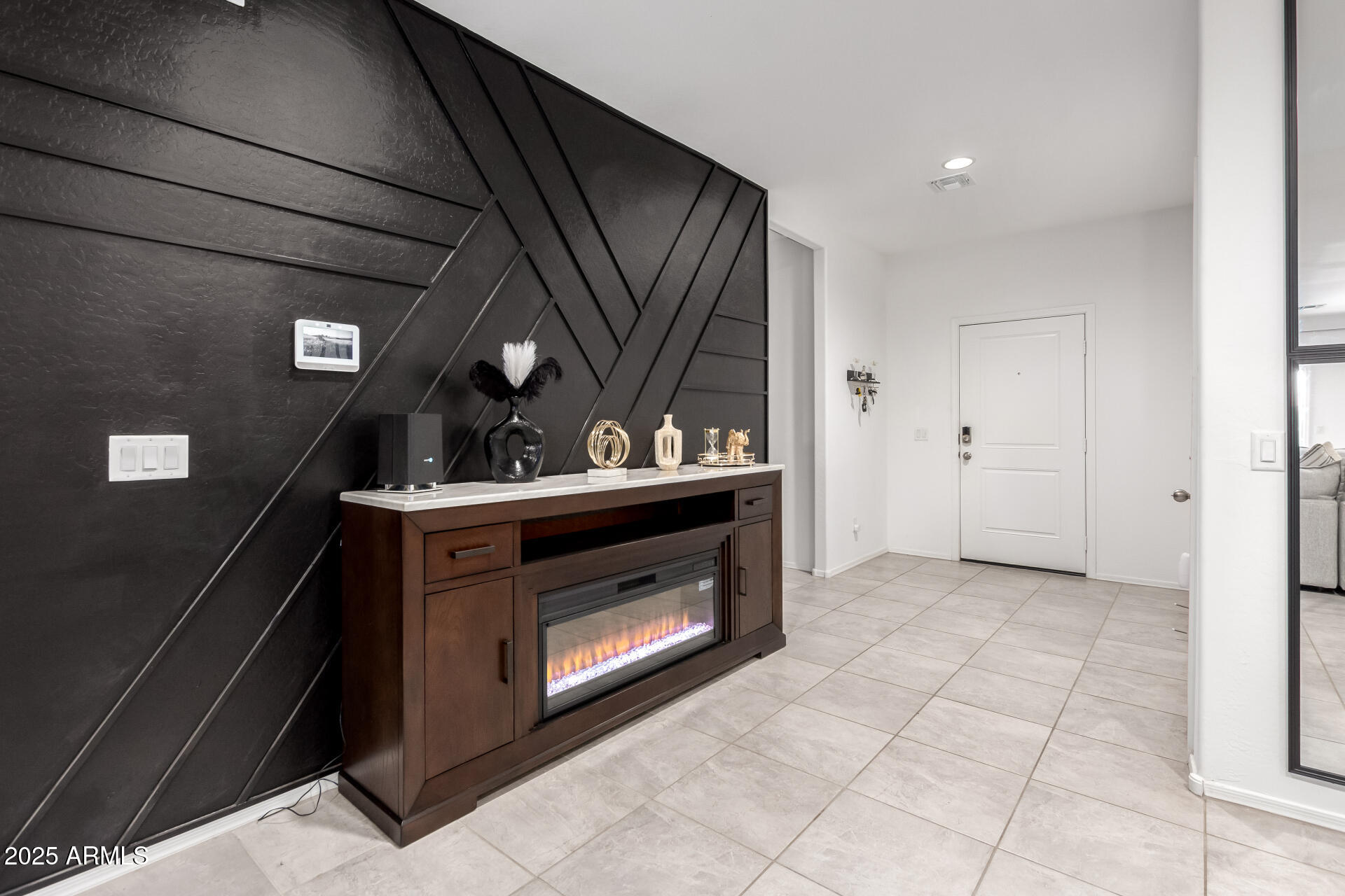 1167 W DESCANSO CANYON Drive