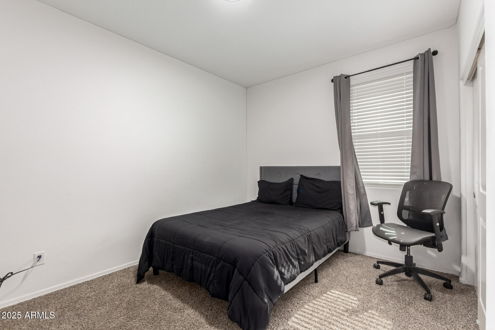 1167 W DESCANSO CANYON Drive