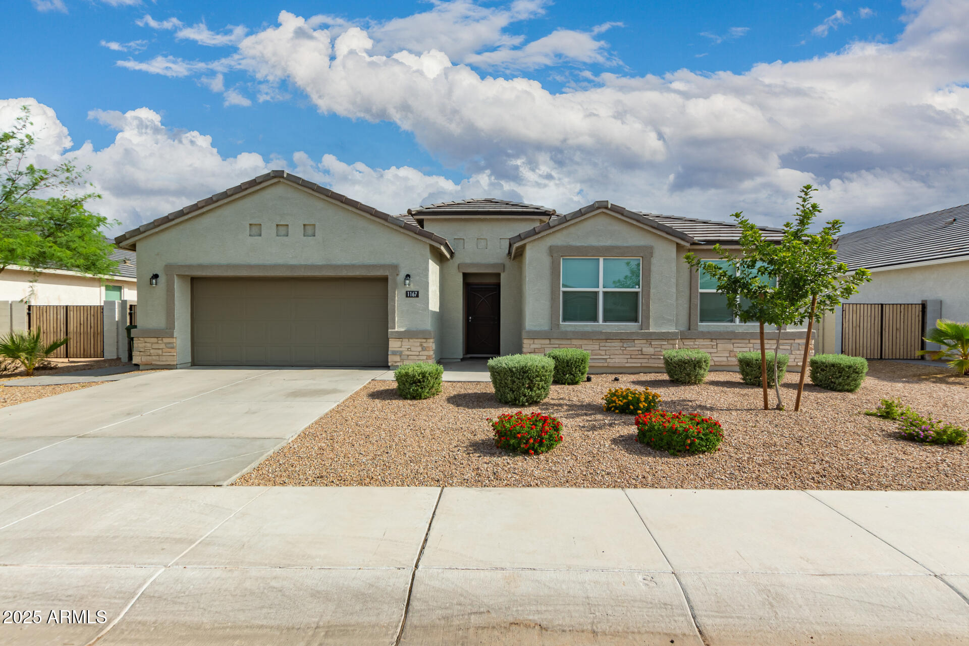 1167 W DESCANSO CANYON Drive