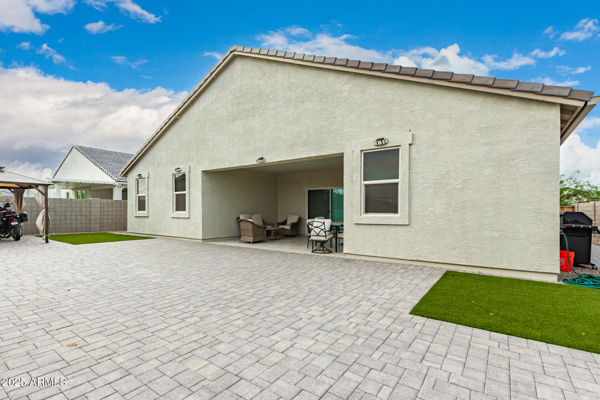 1167 W DESCANSO CANYON Drive