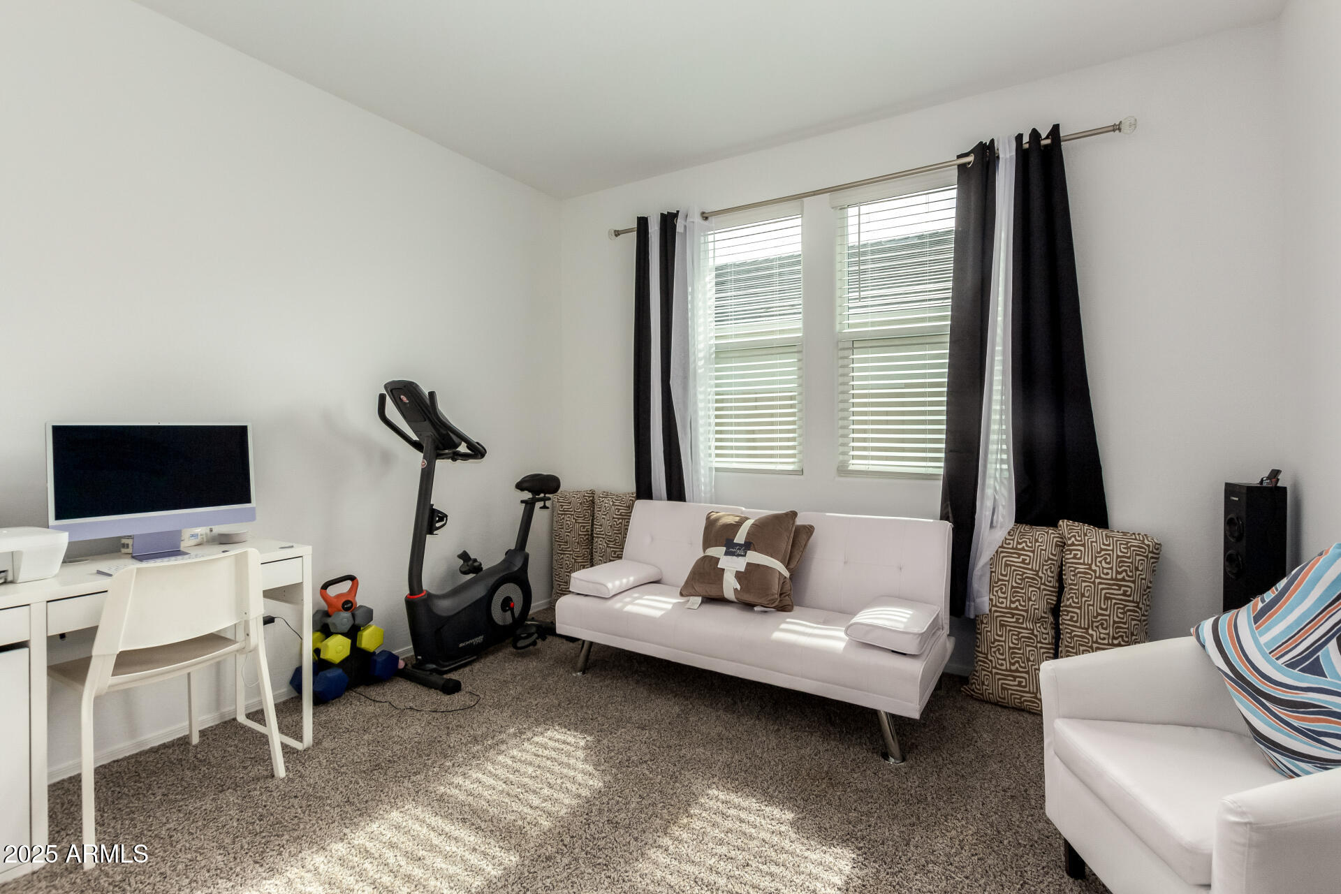 1167 W DESCANSO CANYON Drive