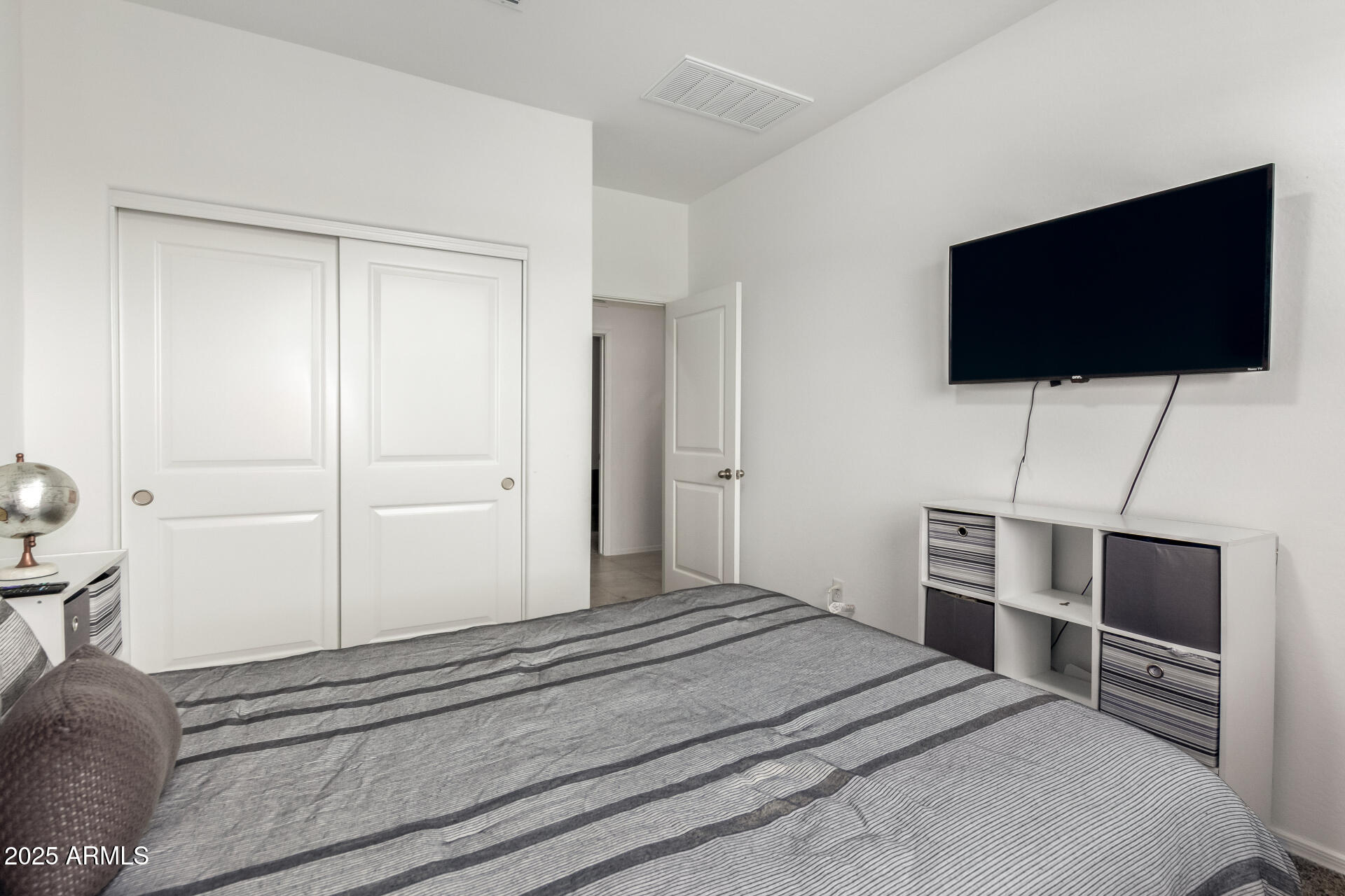 1167 W DESCANSO CANYON Drive