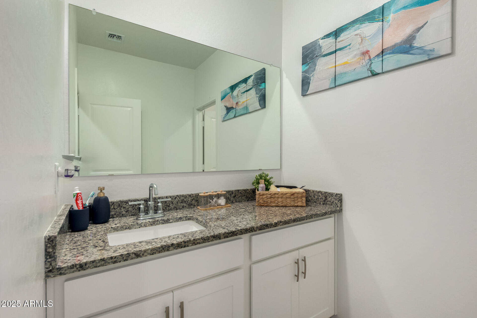 1167 W DESCANSO CANYON Drive