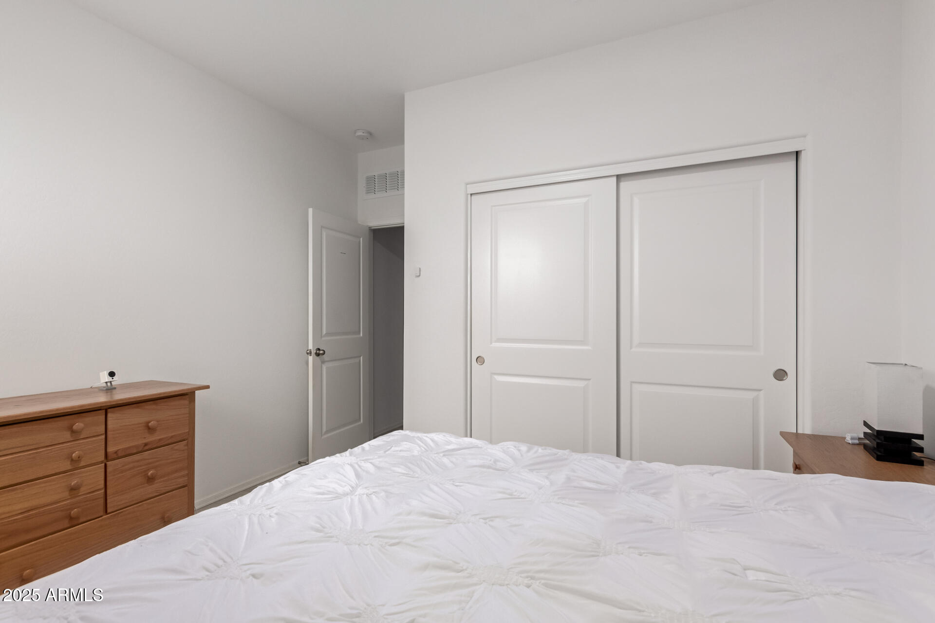 1167 W DESCANSO CANYON Drive