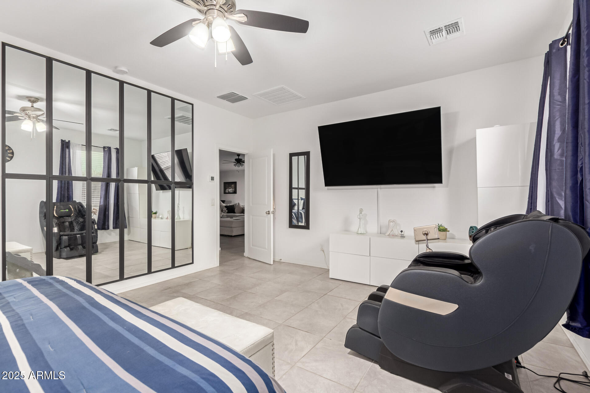 1167 W DESCANSO CANYON Drive