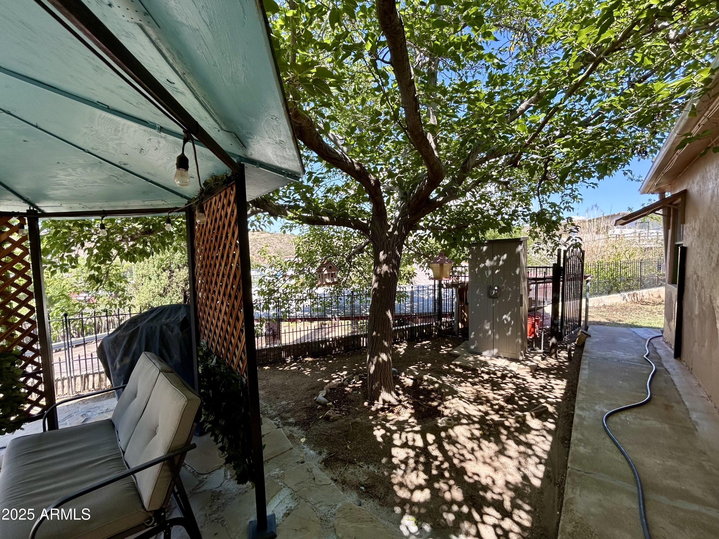 937 N HASKINS Terrace