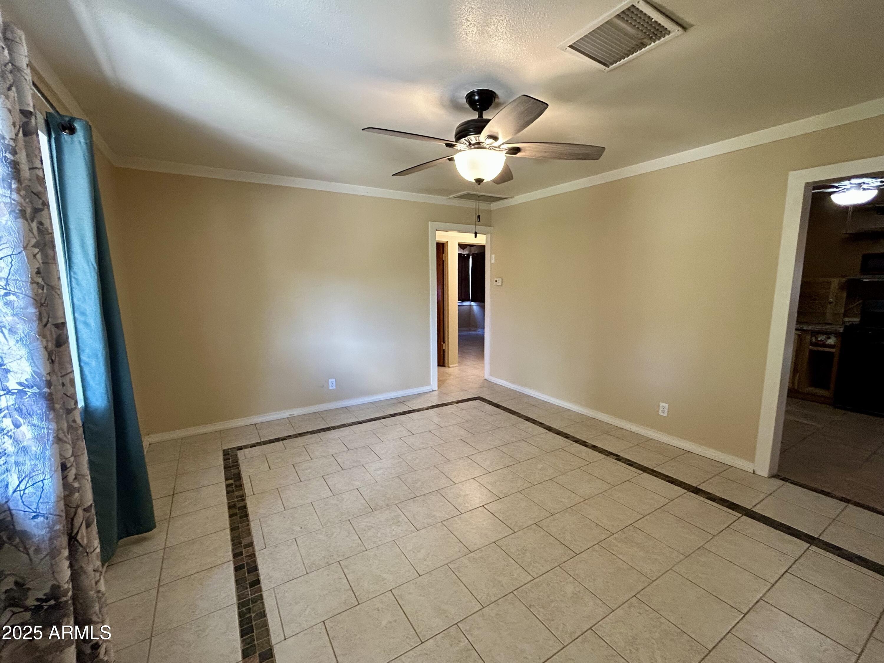 937 N HASKINS Terrace