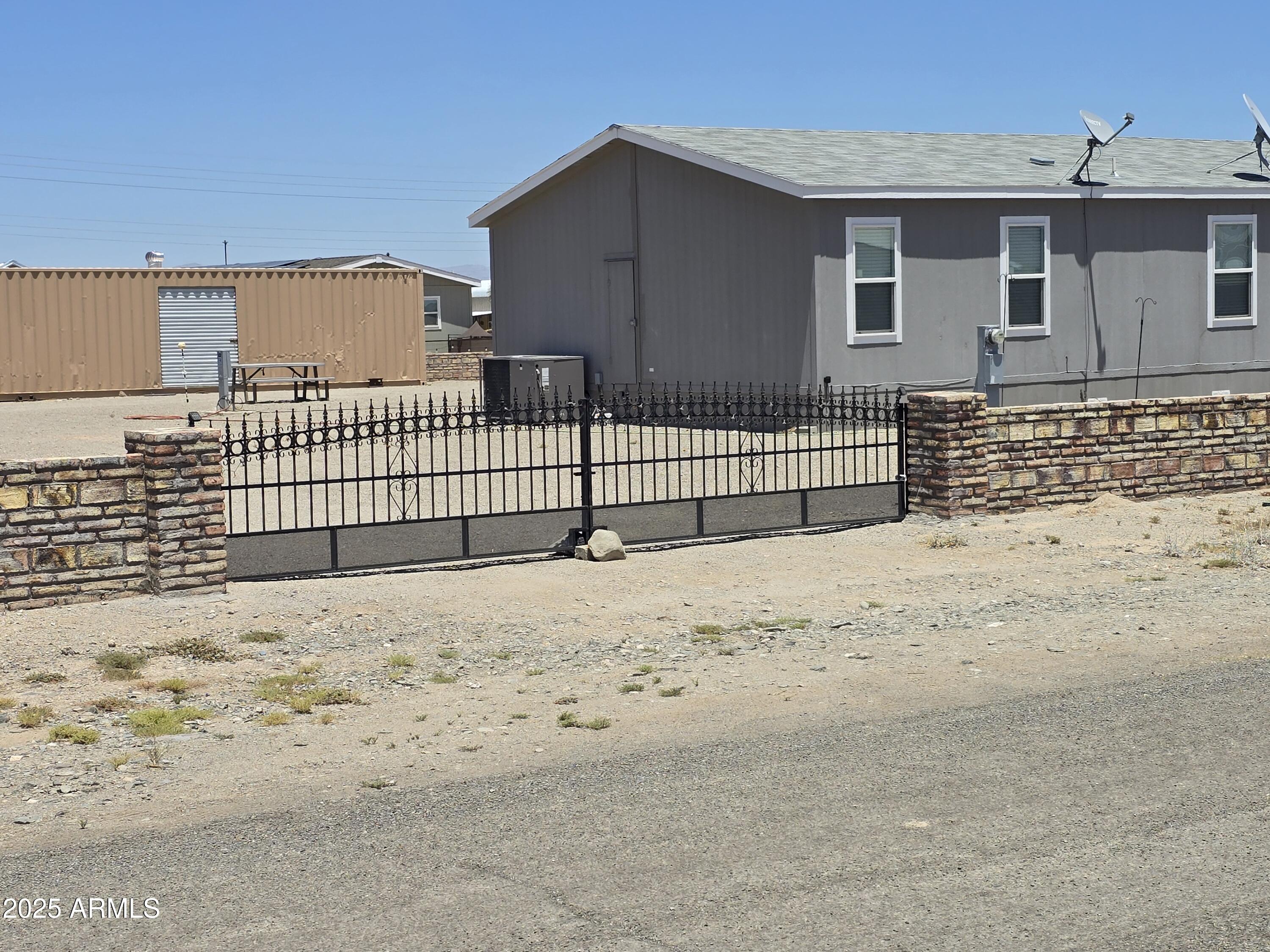 67881 Mesquite Avenue