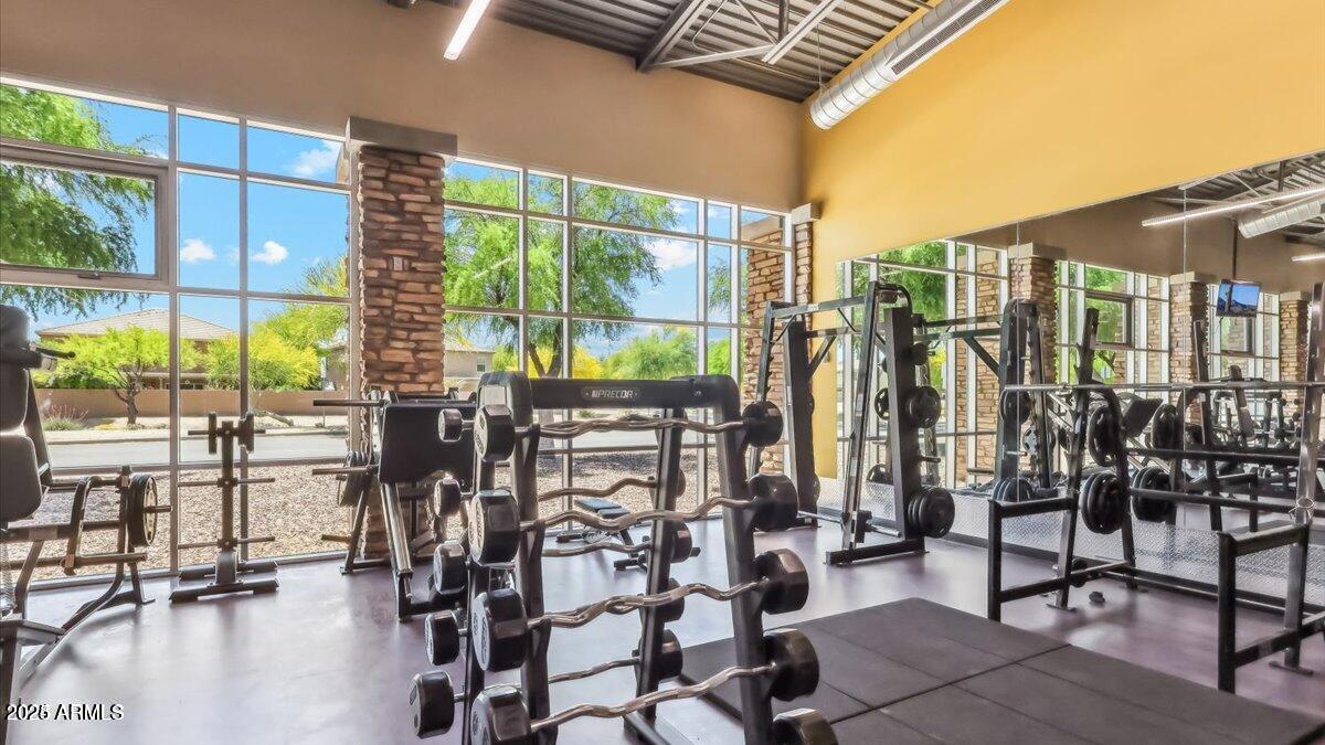 4750 E CHROMIUM Road