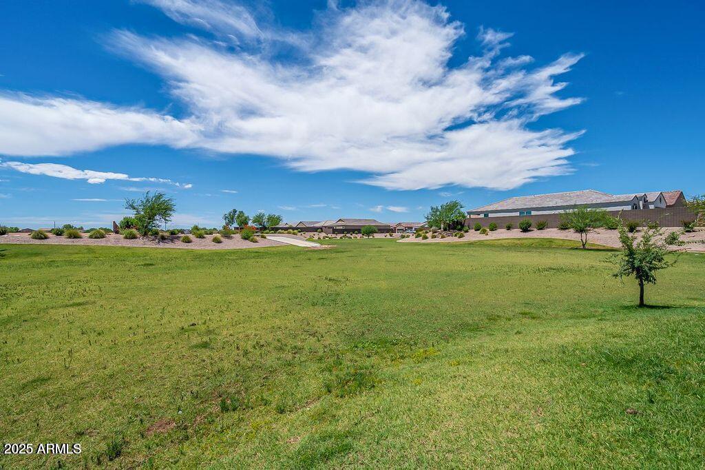 4750 E CHROMIUM Road