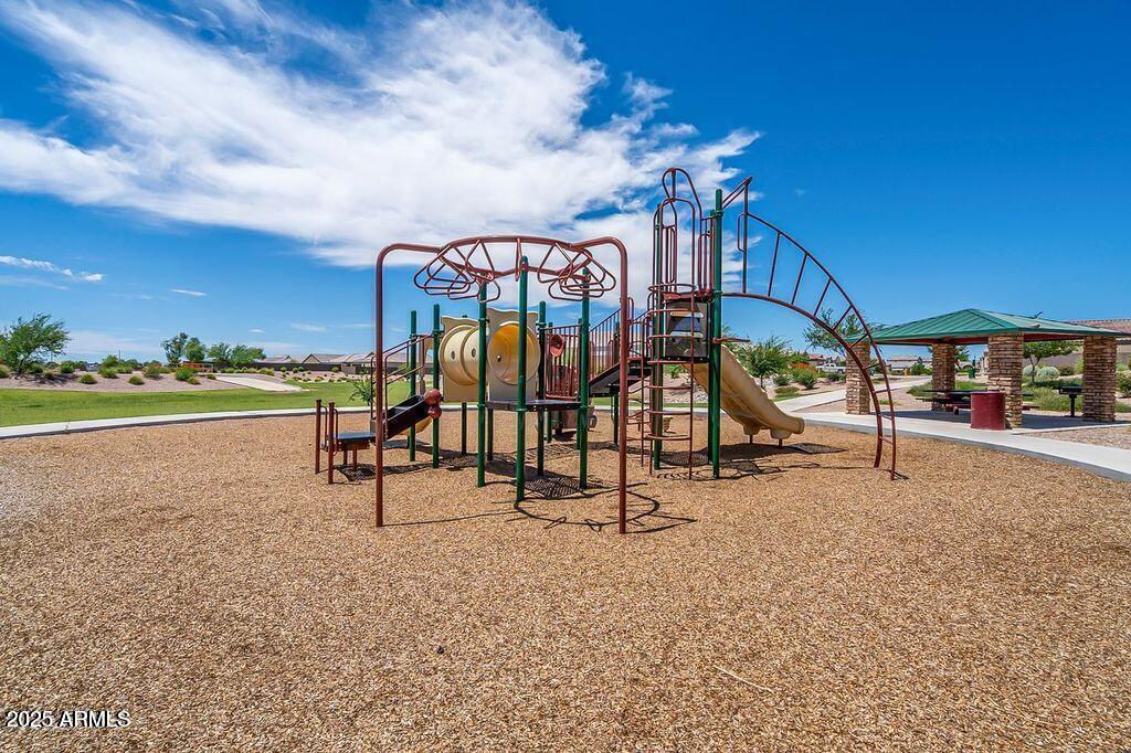 4750 E CHROMIUM Road