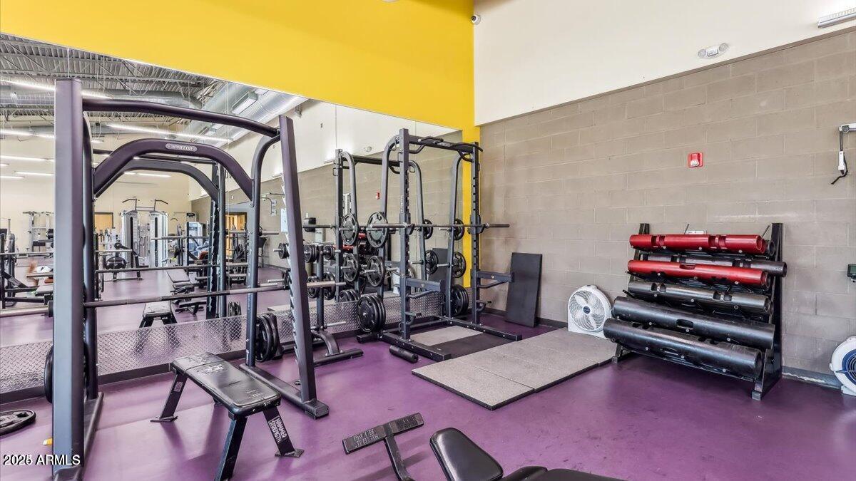 4750 E CHROMIUM Road