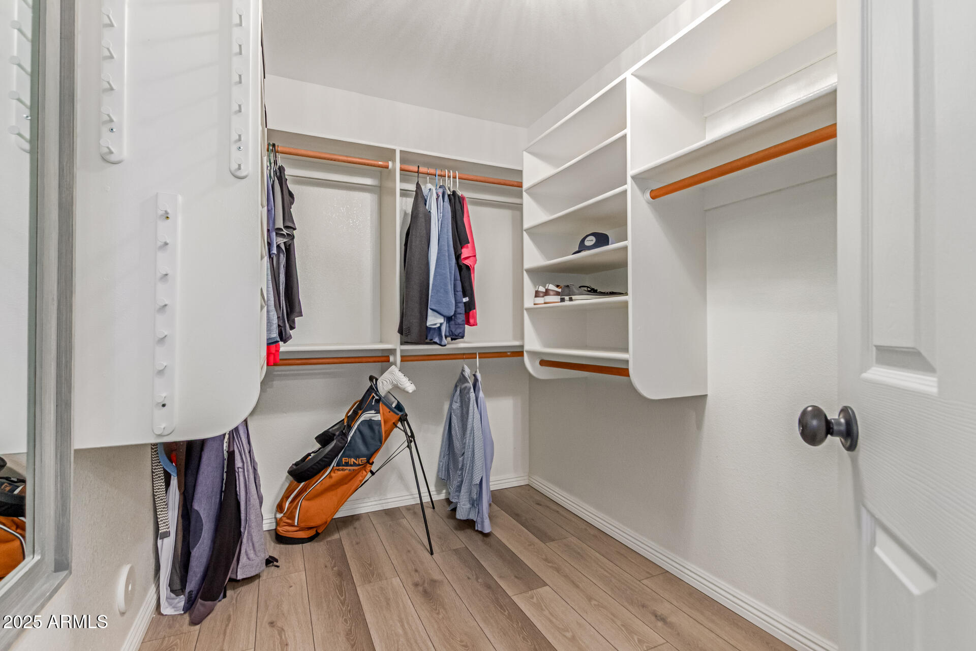 2302 E MOUNTAIN SKY Avenue