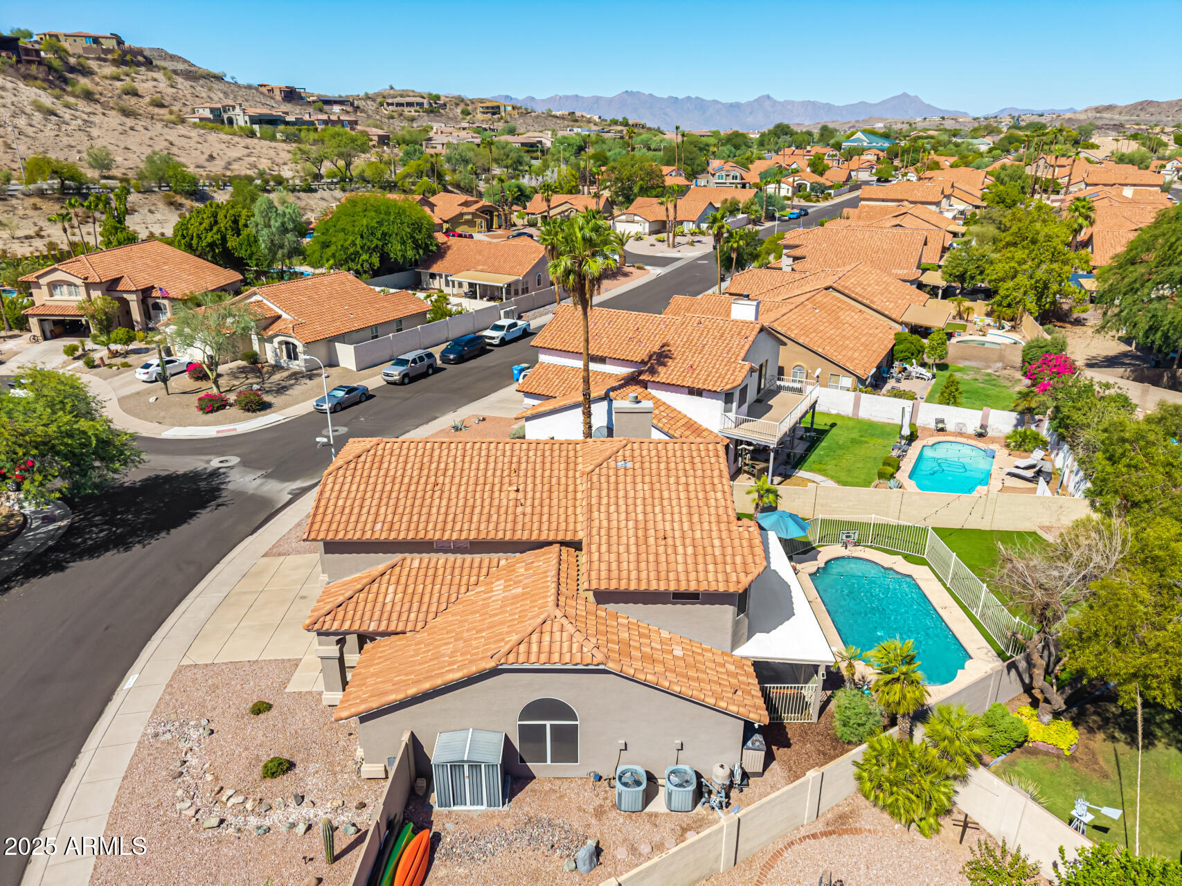 2302 E MOUNTAIN SKY Avenue