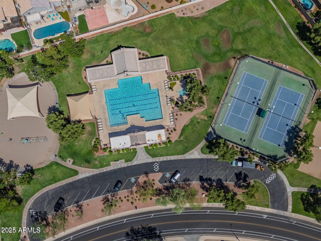 2302 E MOUNTAIN SKY Avenue