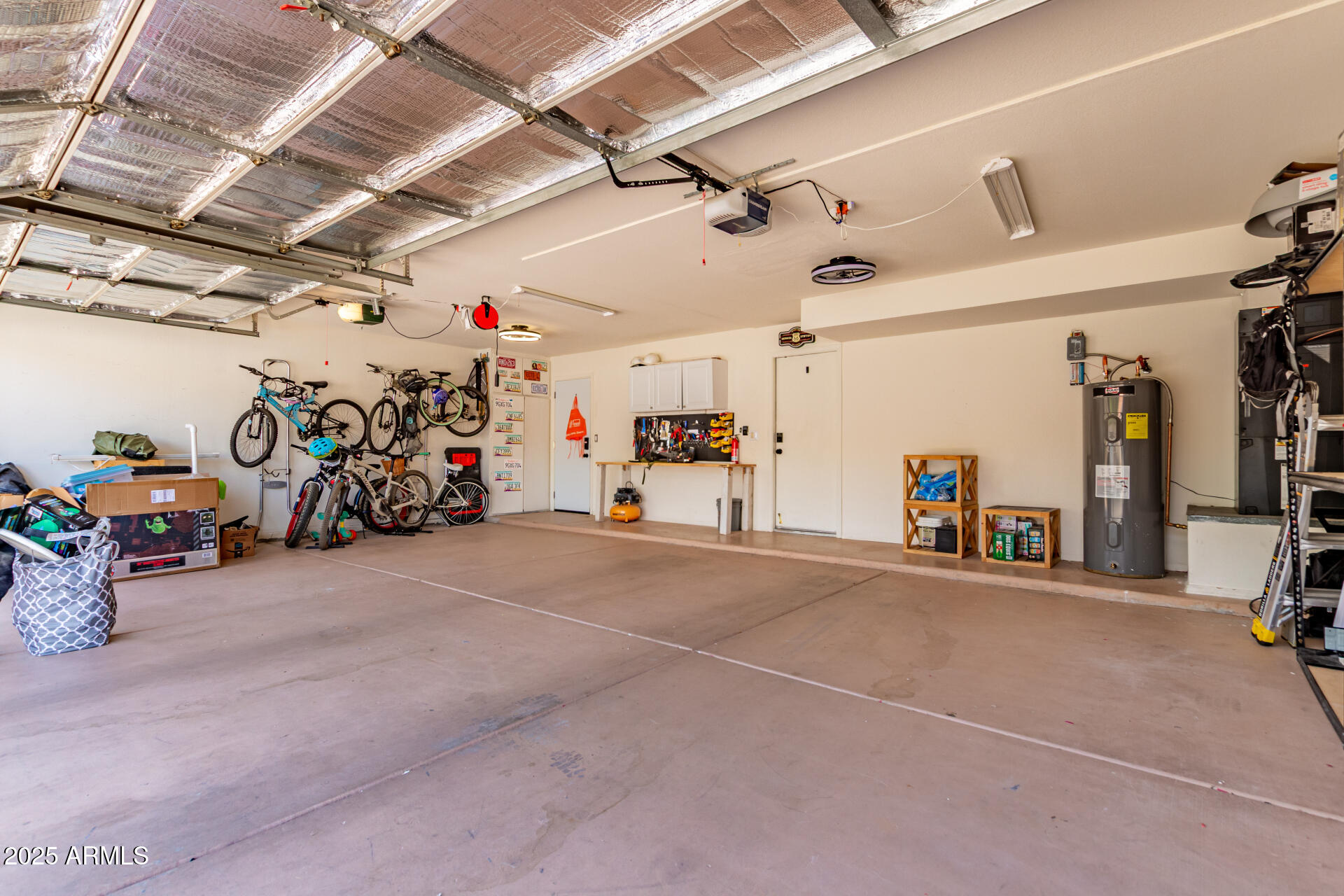 2302 E MOUNTAIN SKY Avenue