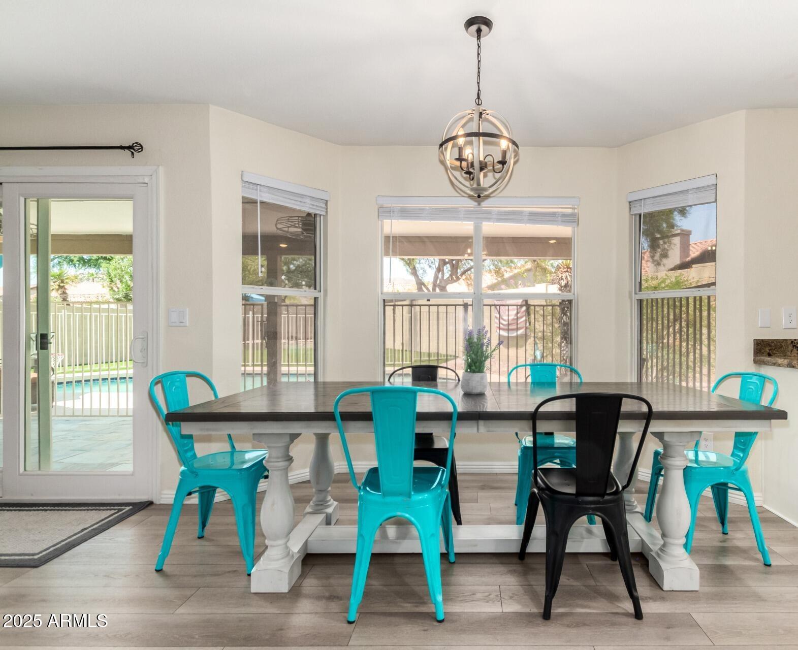 2302 E MOUNTAIN SKY Avenue