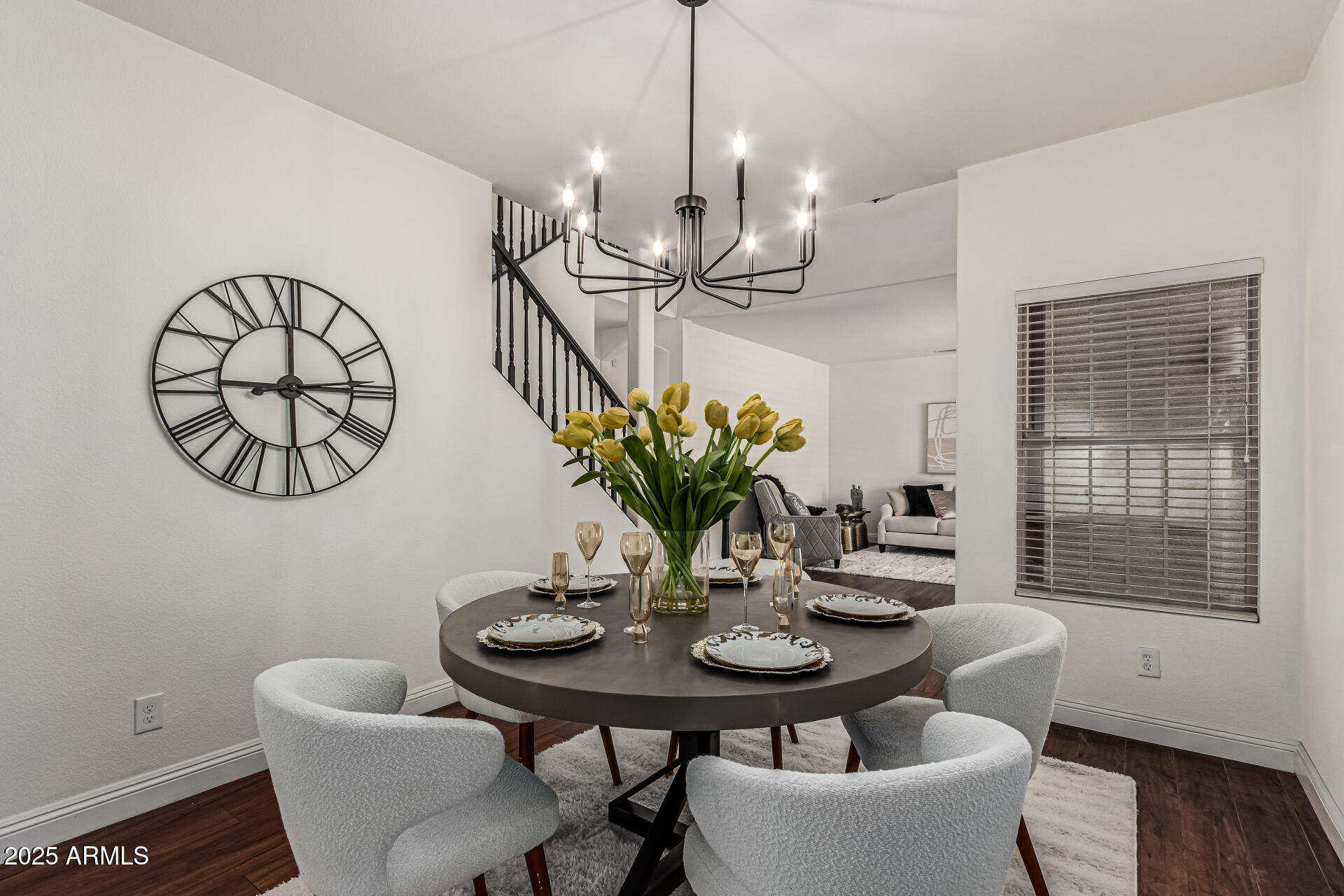 1031 W Longhorn Drive